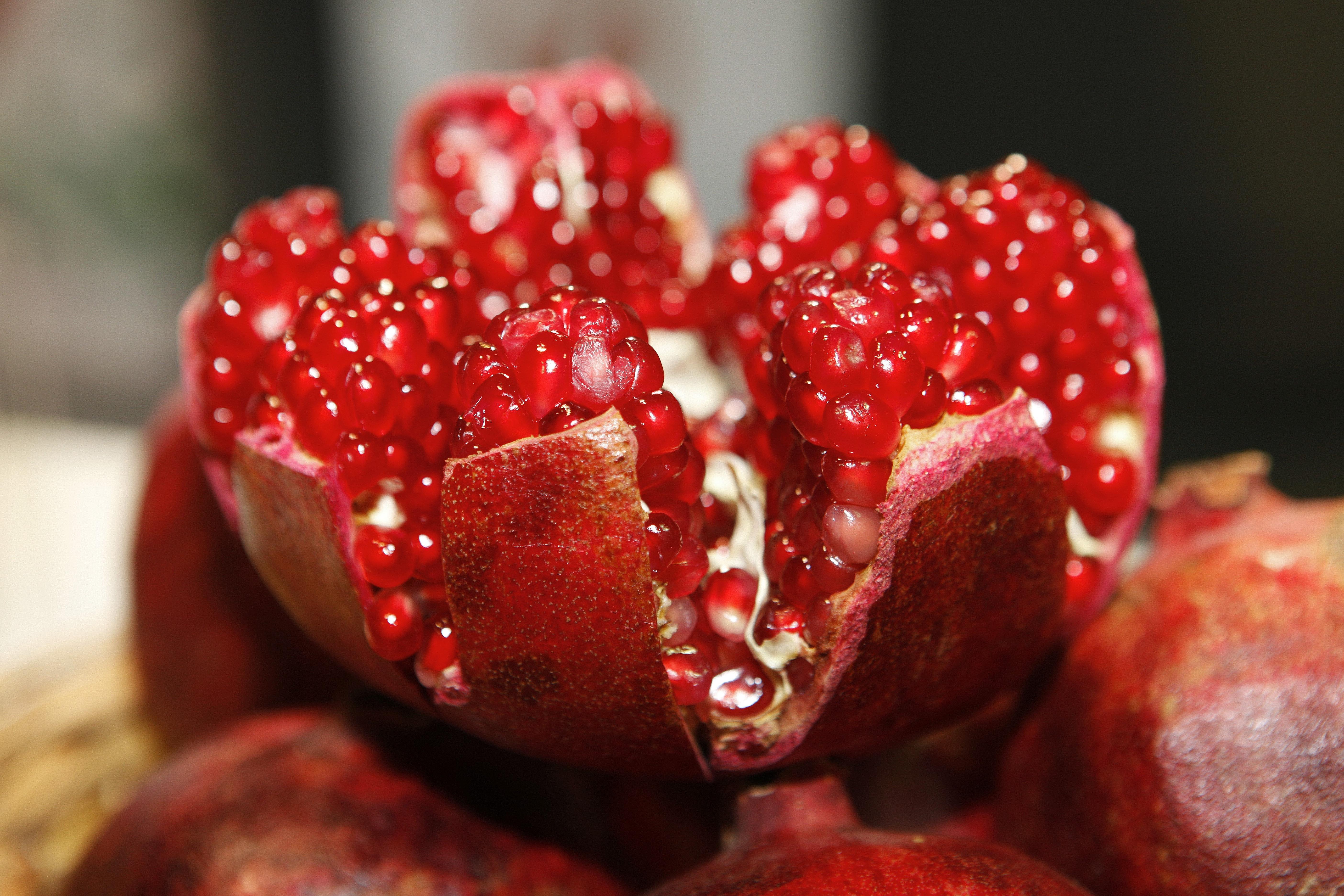 5616x3744 Best Pomegranate Photo · 100% Free Downloads