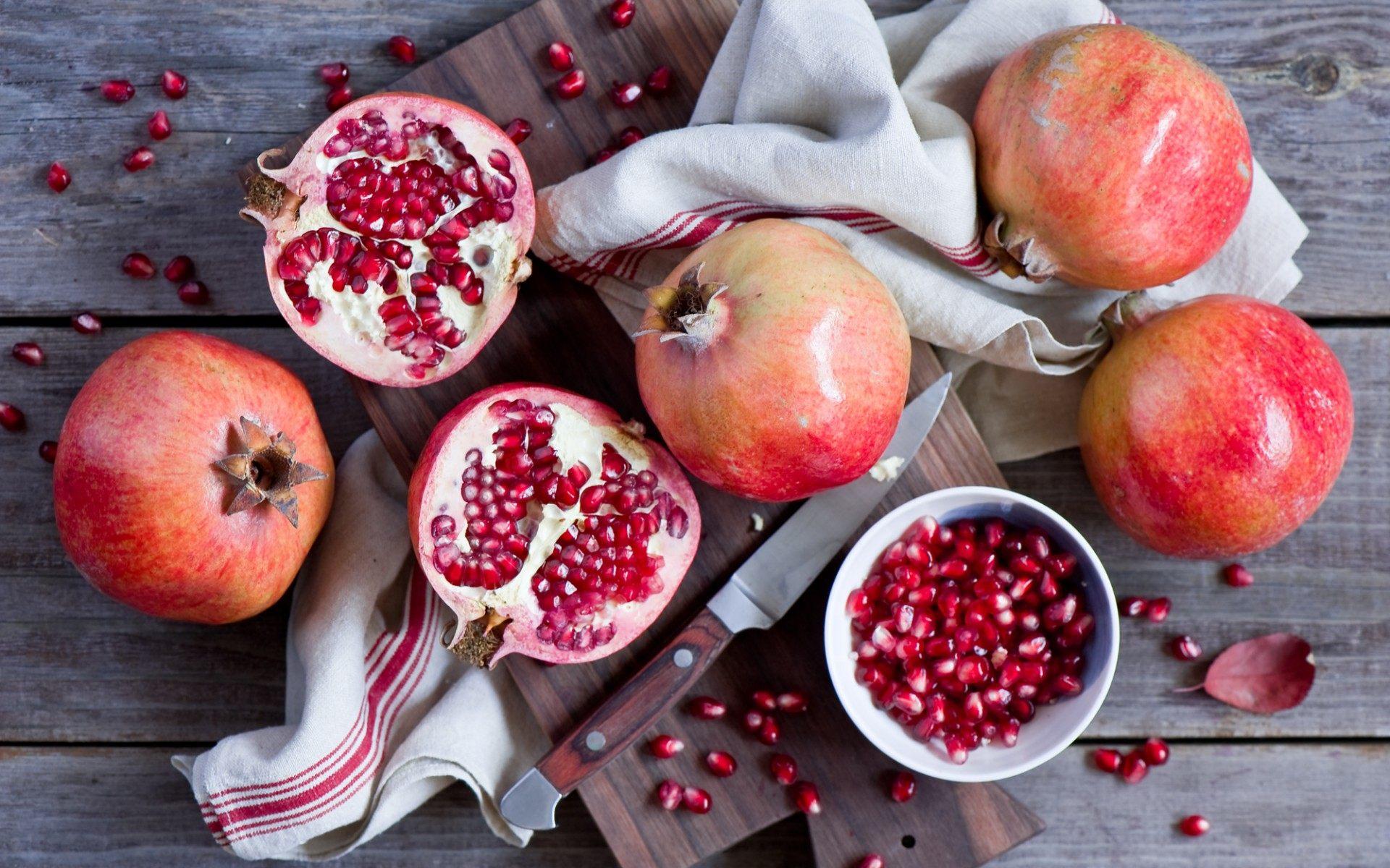 1920x1200 Pomegranate Fruit Desktop Wallpaper 44045
