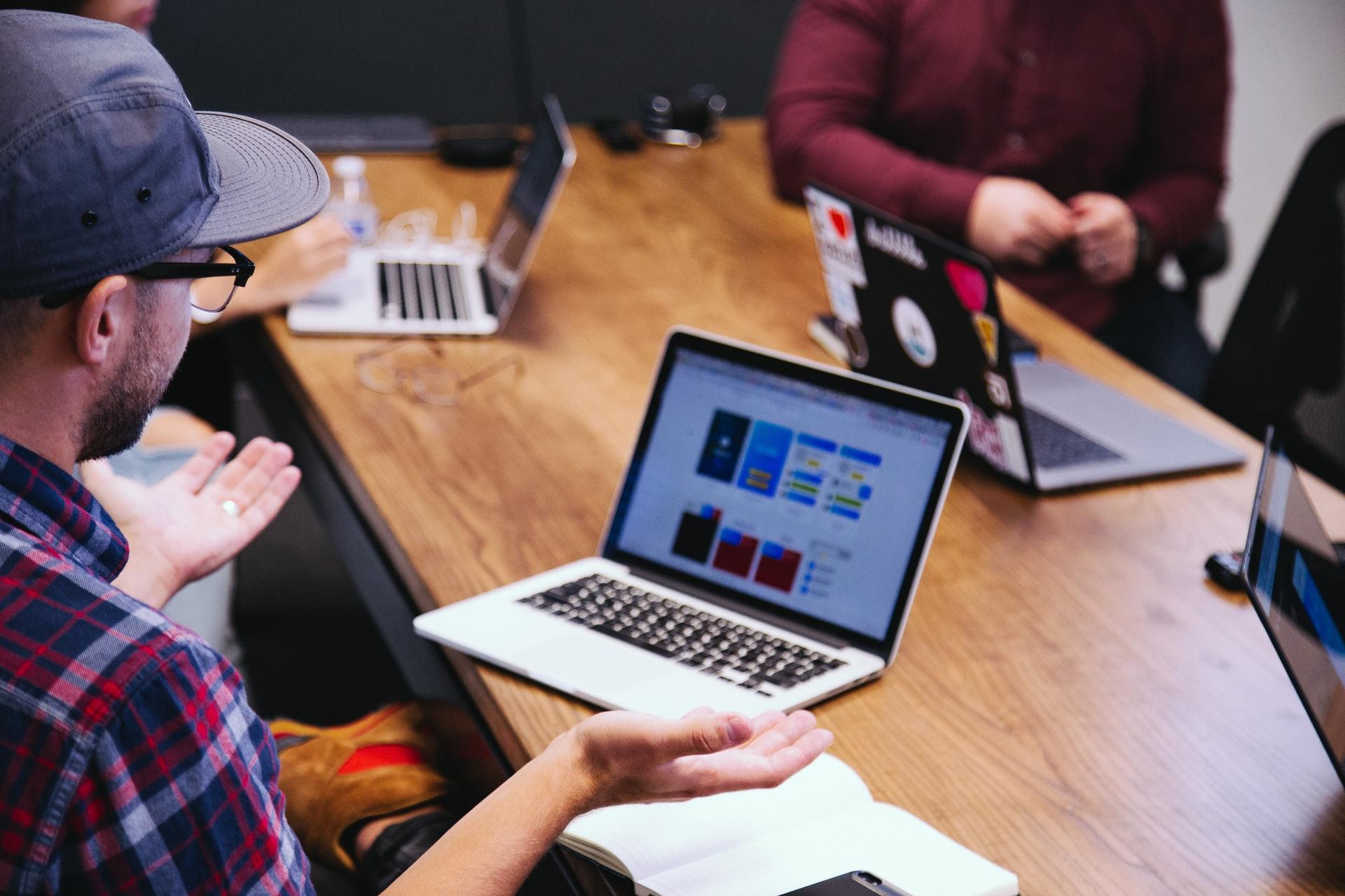 1920x1280 Ways Content Marketing Can Benefit Your Brand