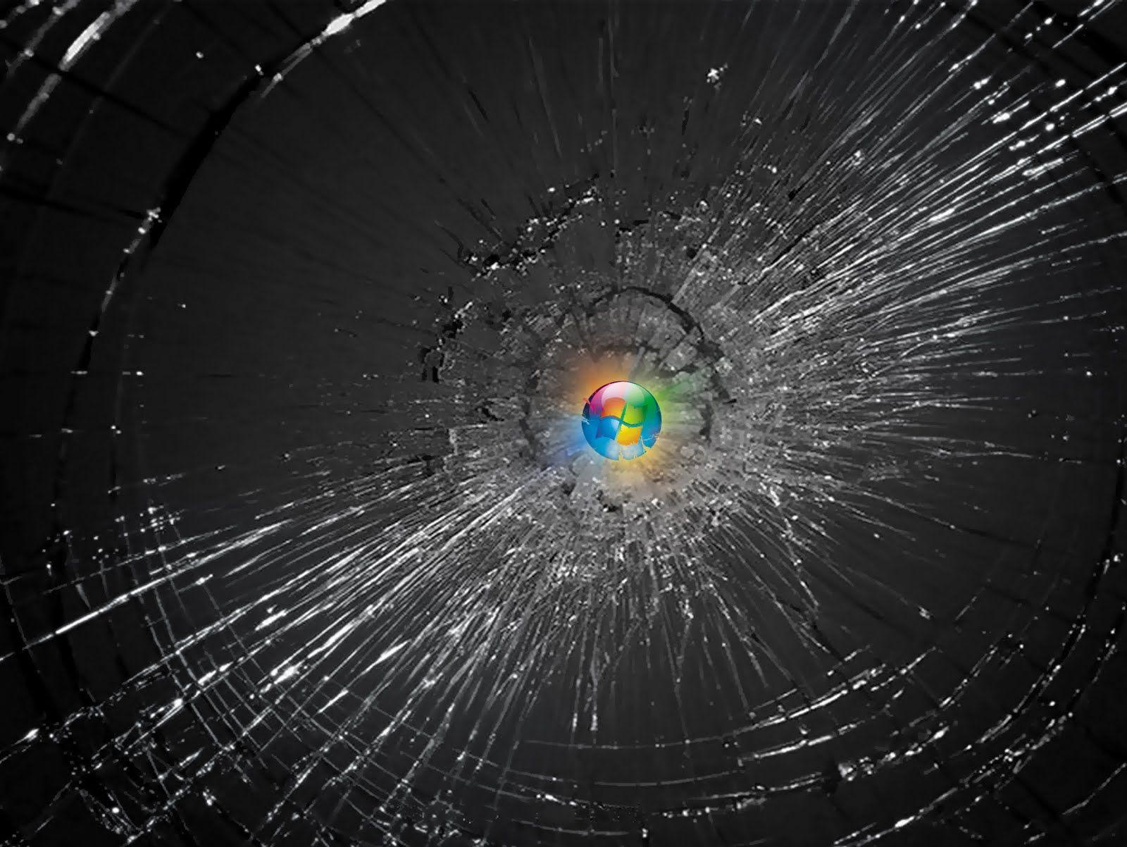 1600x1202 Cracked Computer Screen HD