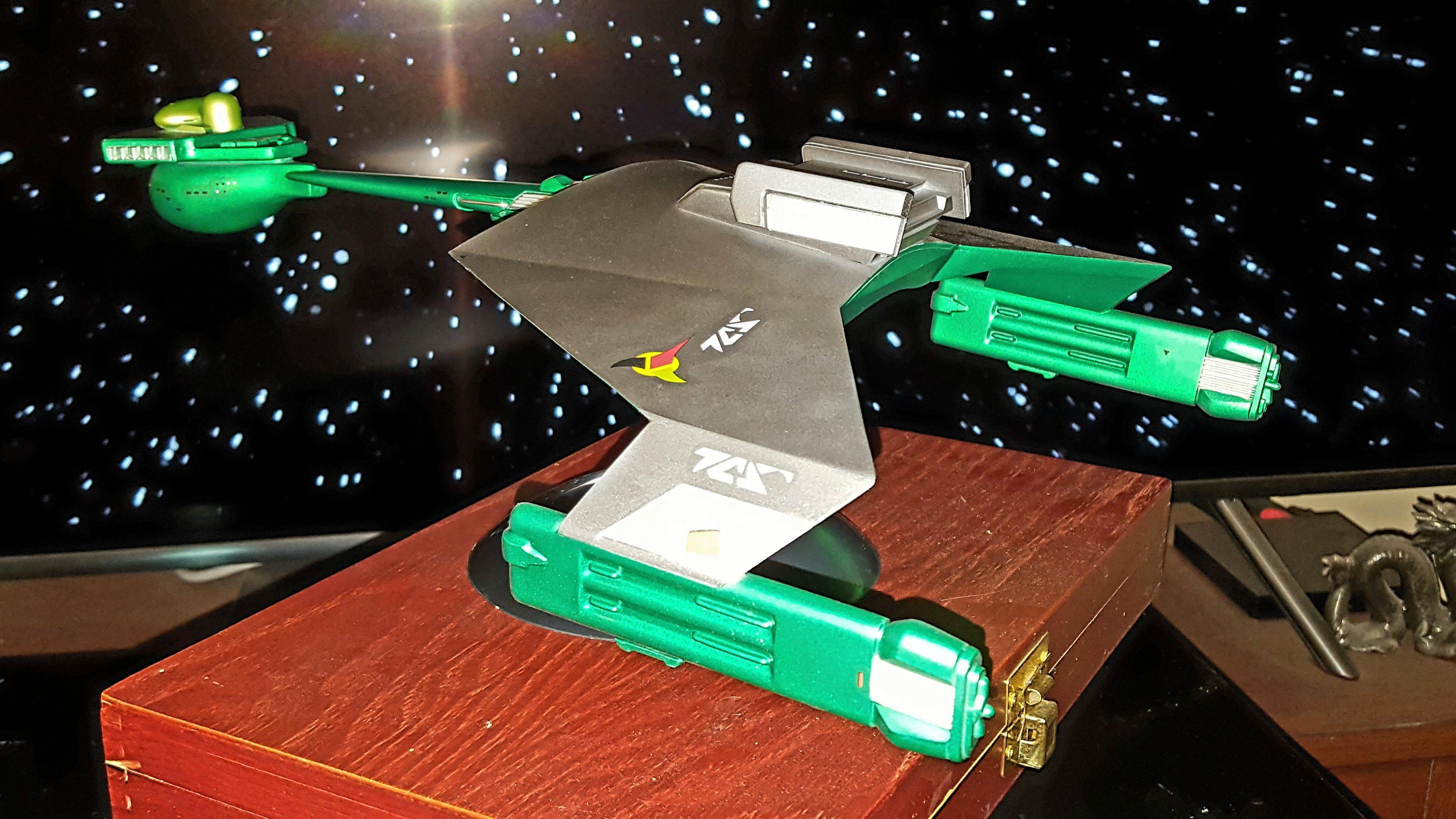 3718x2092 My take on the AMT Round2 Klingon D7 Battlecruiser