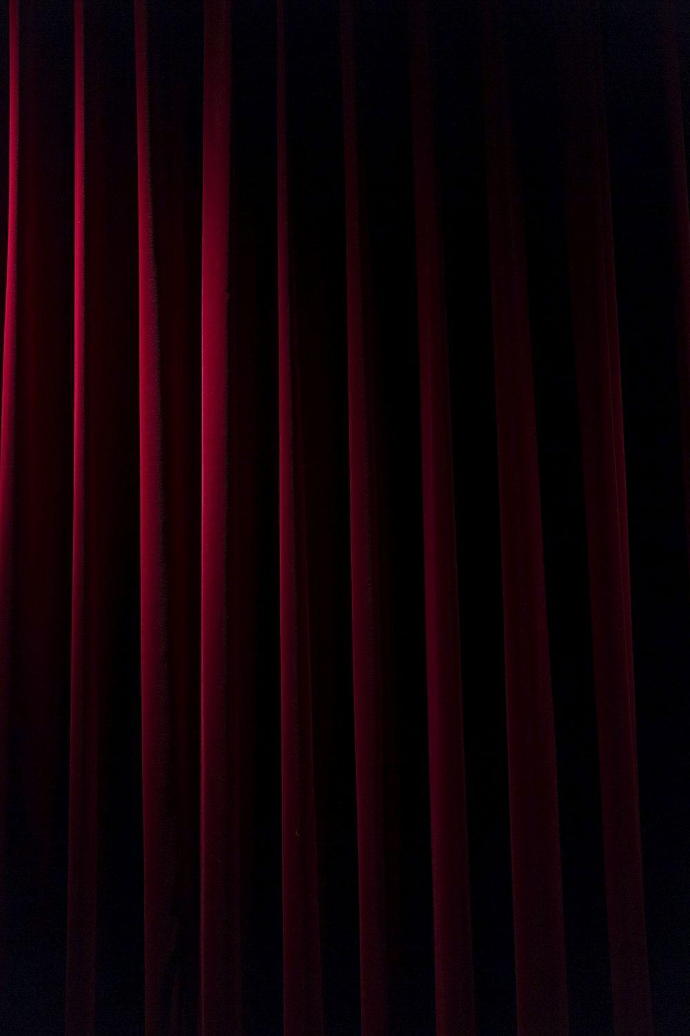 1000x1500 Velvet Curtain Image Wallpaper