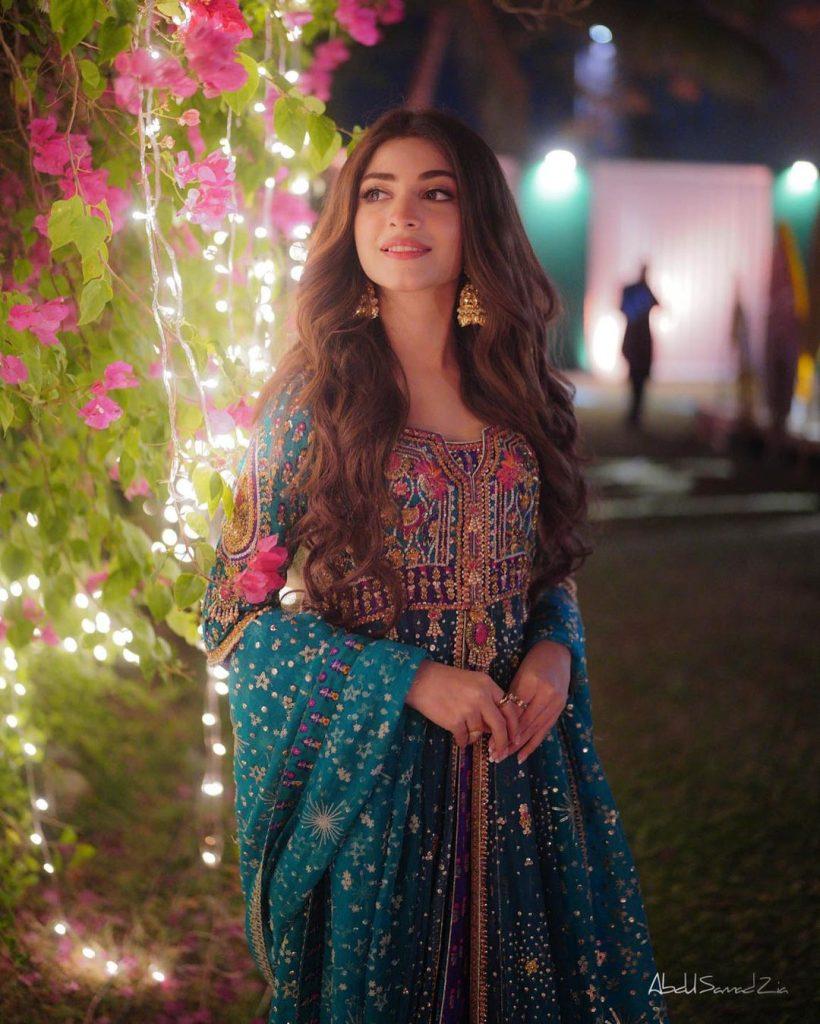 820x1024 Beautiful Picture Of Kinza Hashmi From Saboor's Wedding. Reviewit.pk