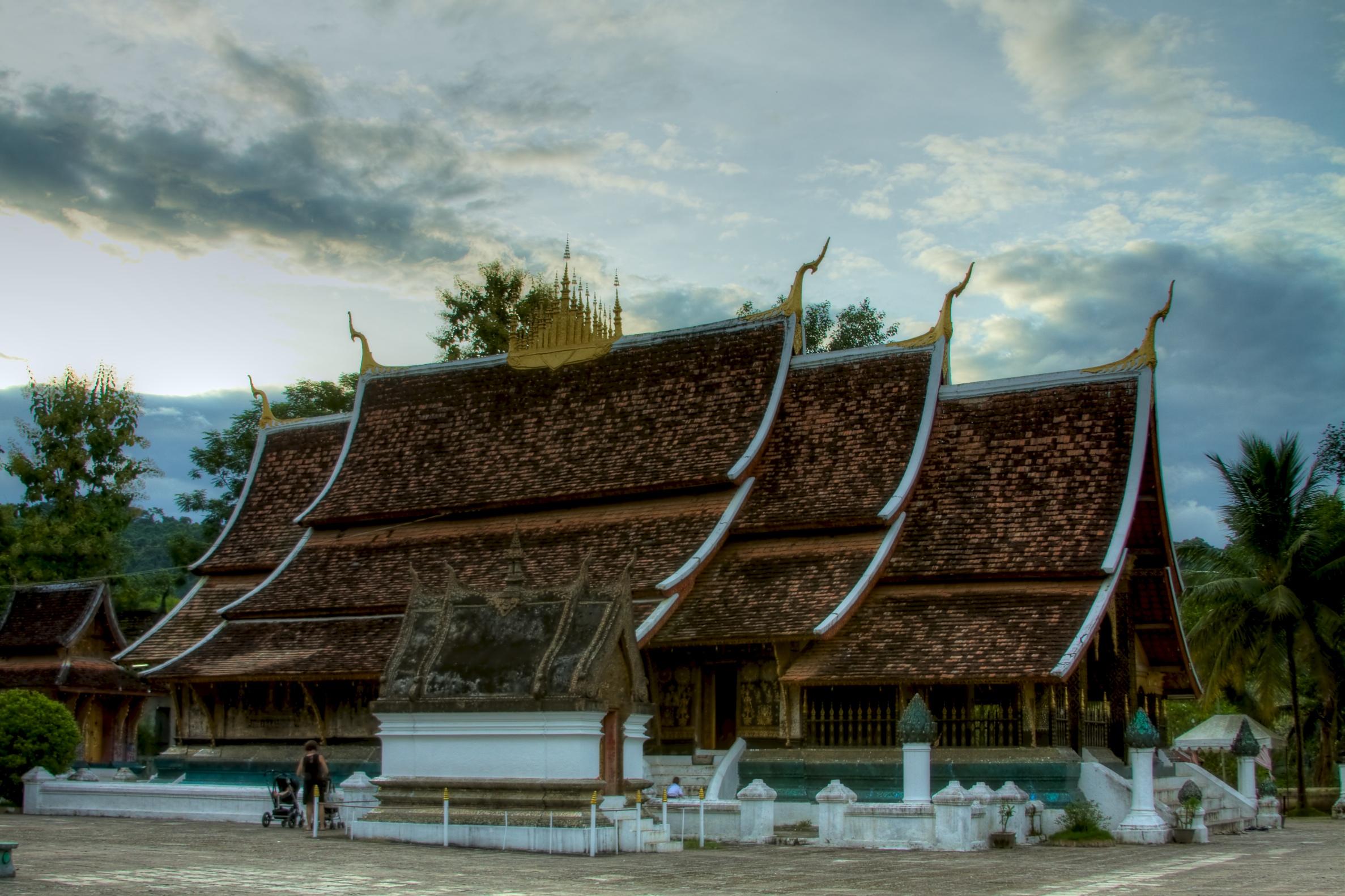 2374x1582 Laos Prabang 91 Xieng