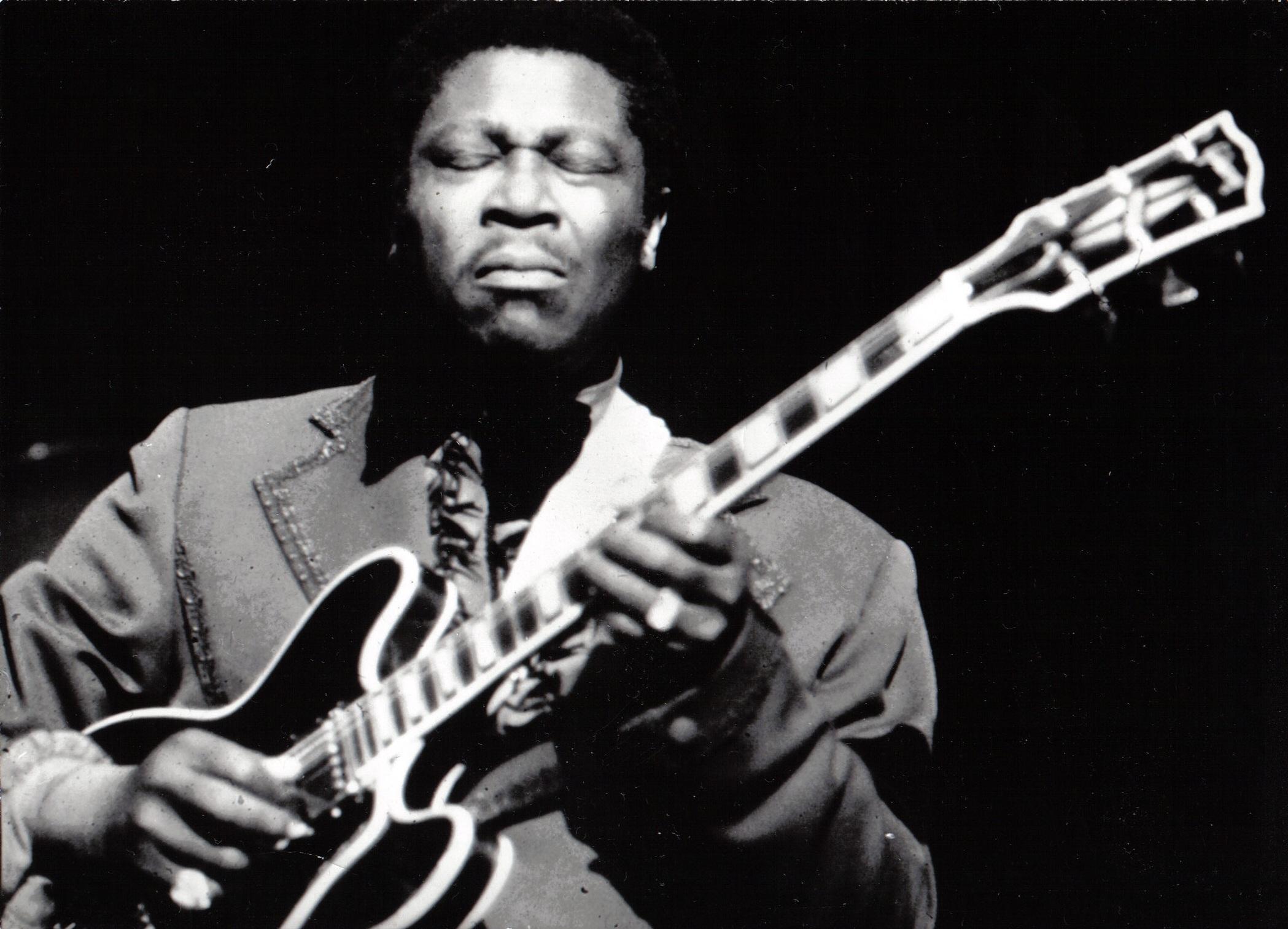 2098x1513 Free download RIP BB KING BEND XL [2098x1513] for your Desktop, Mobile & Tablet. Explore Bb King Wallpaper. Free Wallpaper for BlackBerry, Live Wallpaper for BlackBerry, Free Live Wallpaper for BlackBerry