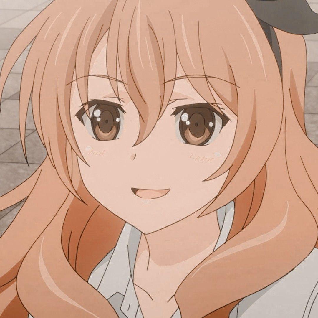 1080x1079 