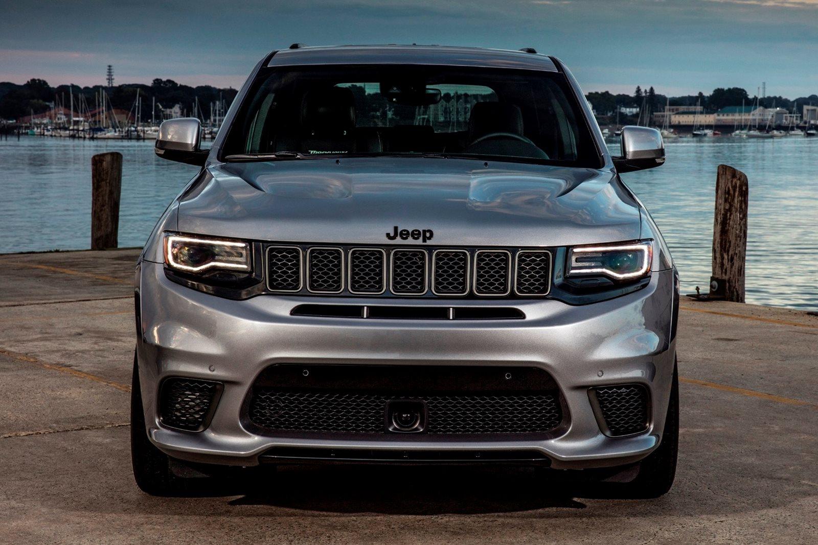 1600x1067 Jeep Grand Cherokee Trackhawk Exterior Photo