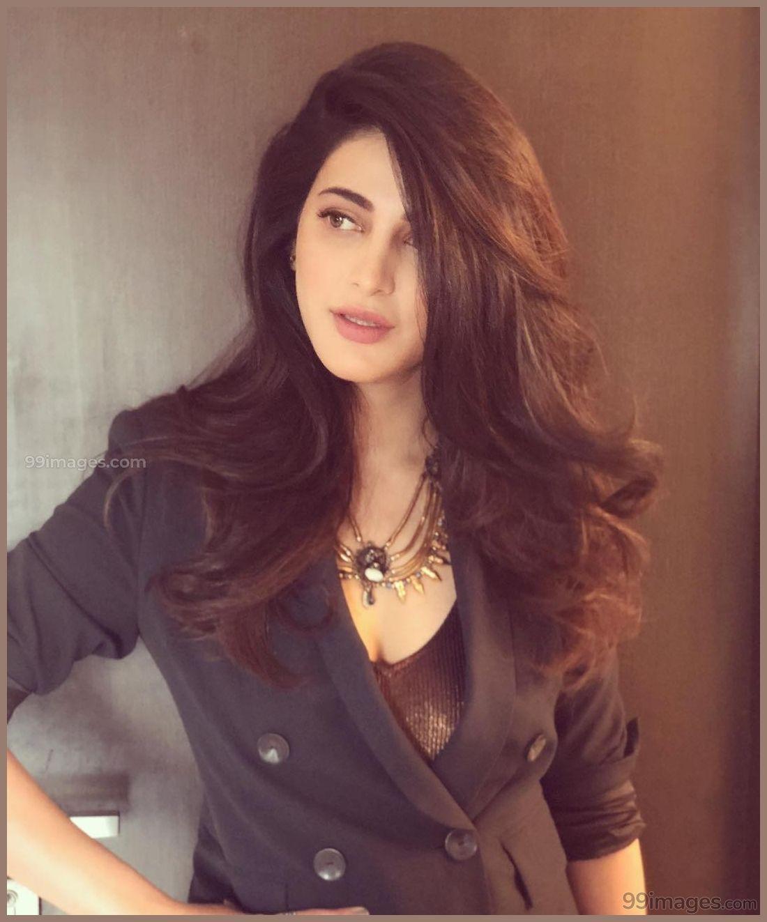 1100x1323 bollywood actress HD wallpaper for mobile, hair, face, hairstyle, long hair, beauty, layered hair, brown hair, lip, black hair, forehead