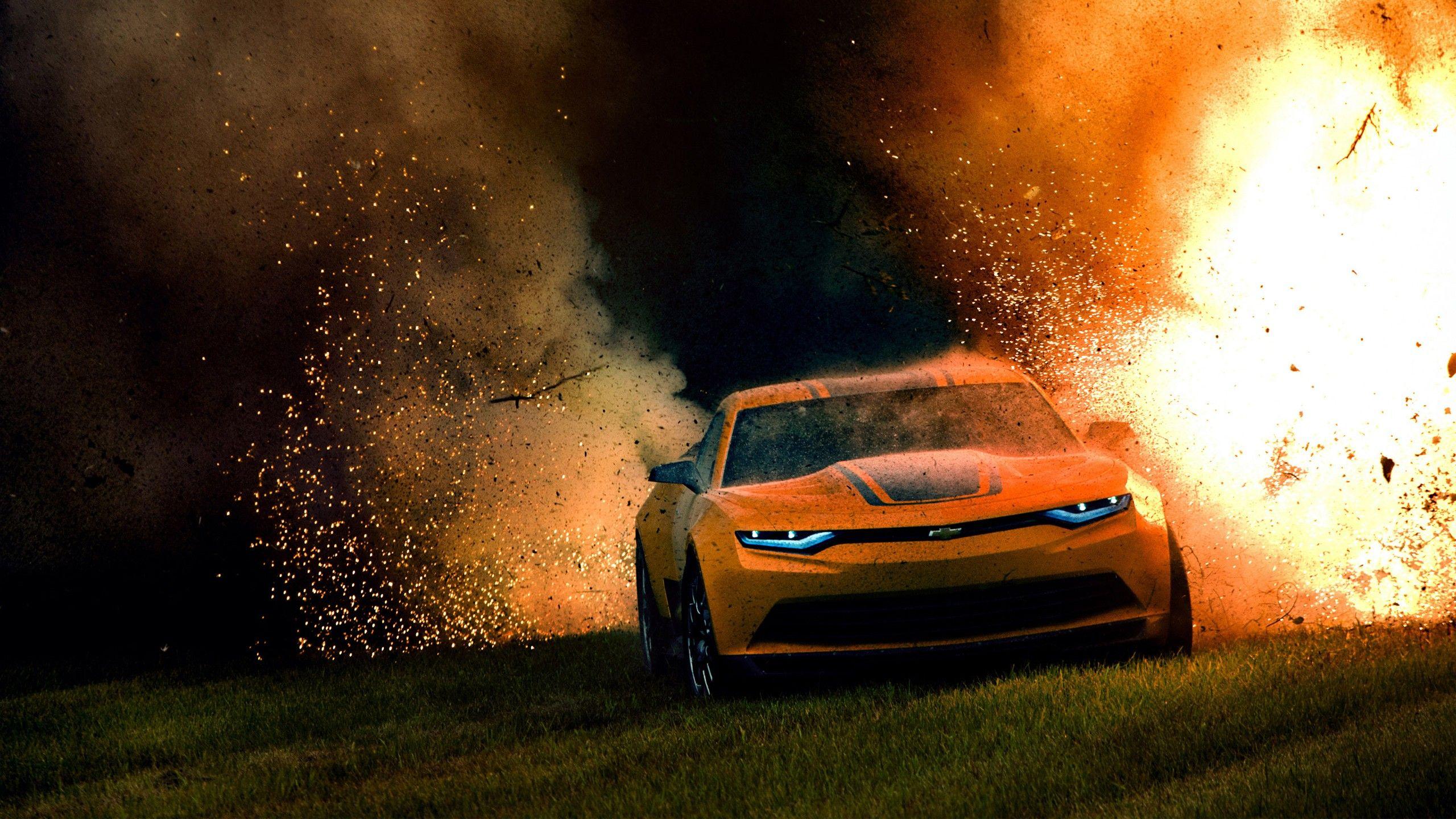 2560x1440 Bumblebee Camaro in Transformers 4 Wallpaper