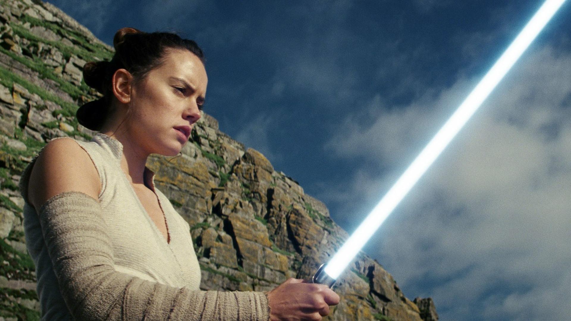 1920x1080 Rey Lightsaber HD Wallpaper