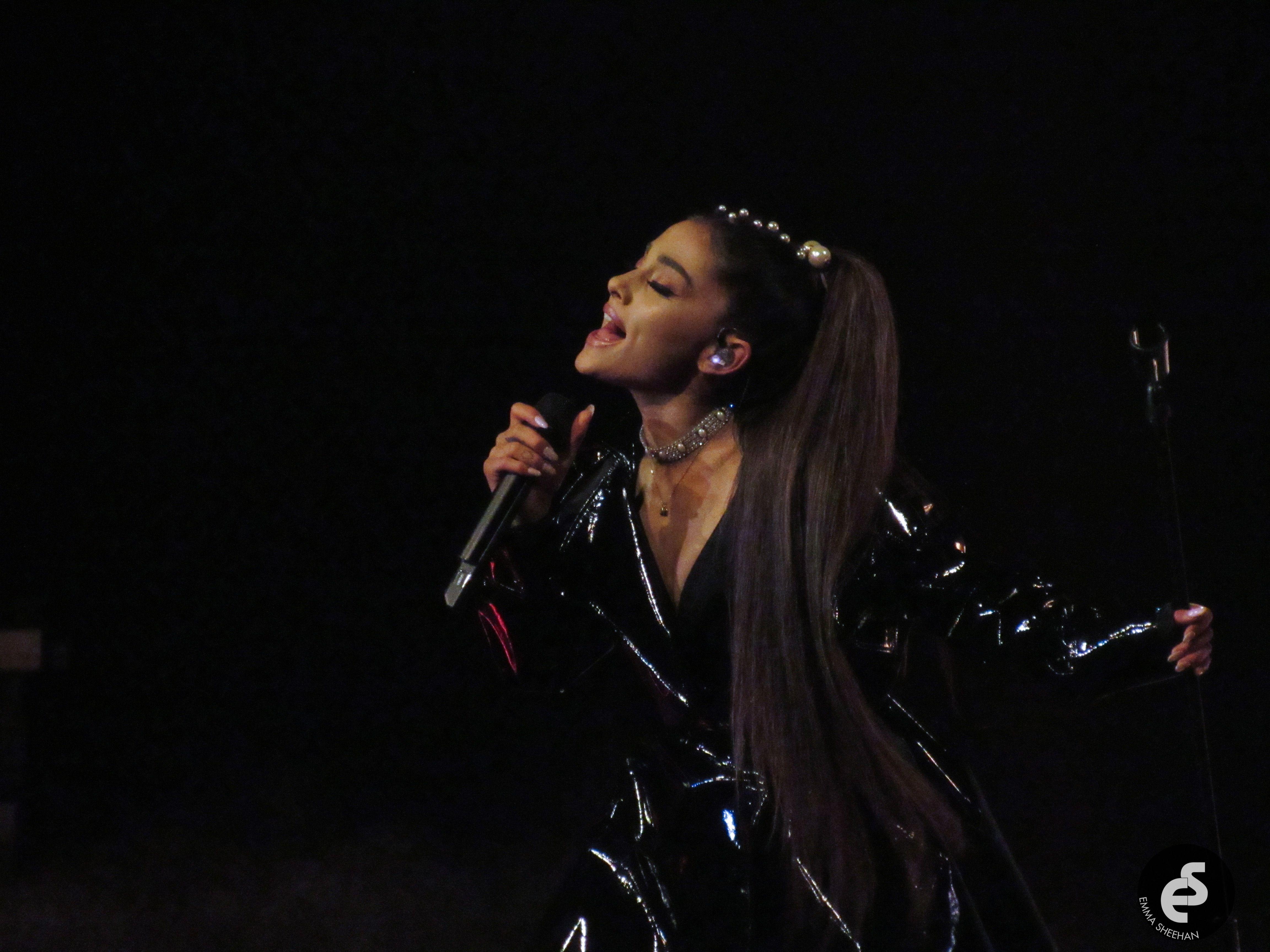 Ariana Grande 2017 Wallpapers - Top Free Ariana Grande 2017 Backgrounds