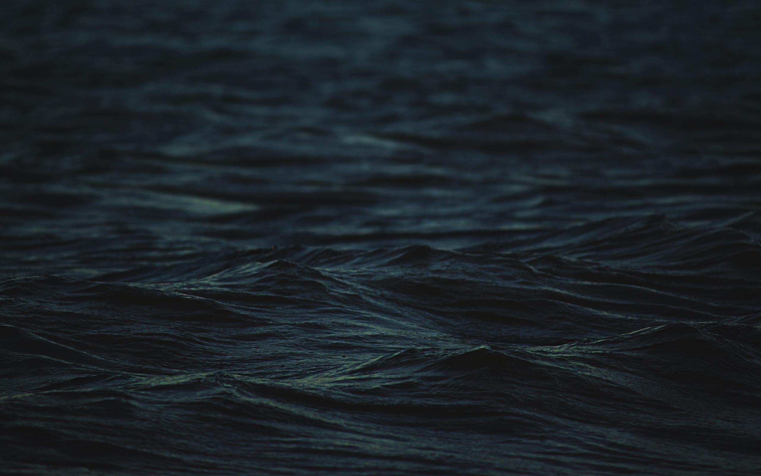 2560x1600 Wallpaper 4k Dark Sea Waves 4k Wallpaper