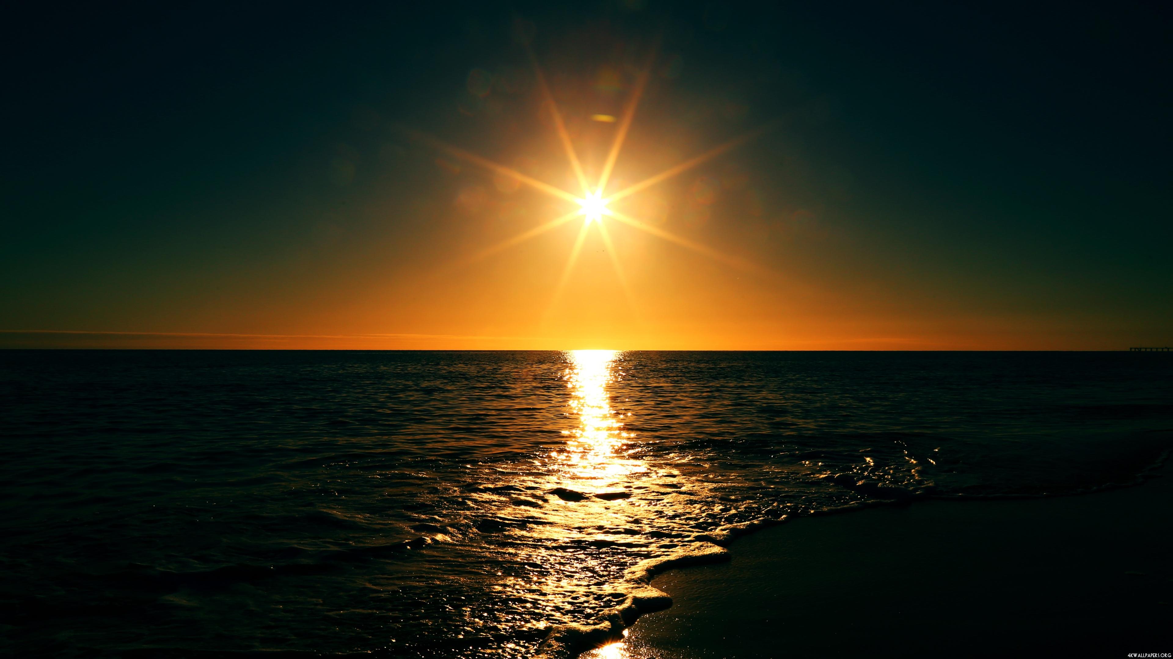 3840x2159 Dark Sea Sunset Wallpaper
