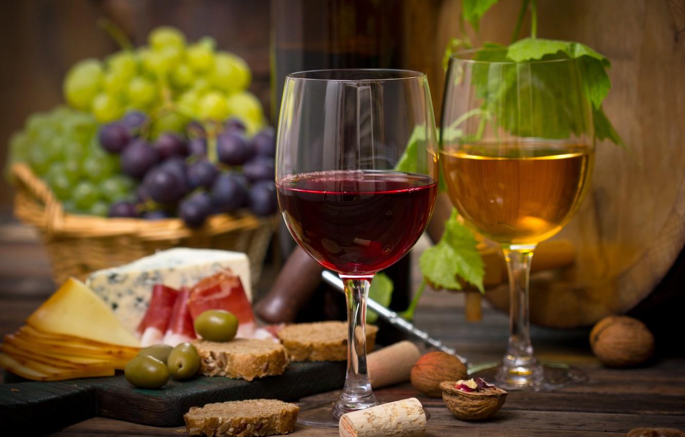 1332x850 Wallpaper wine, red, white, basket, cheese, glasses, grapes, nuts image for desktop, section еда