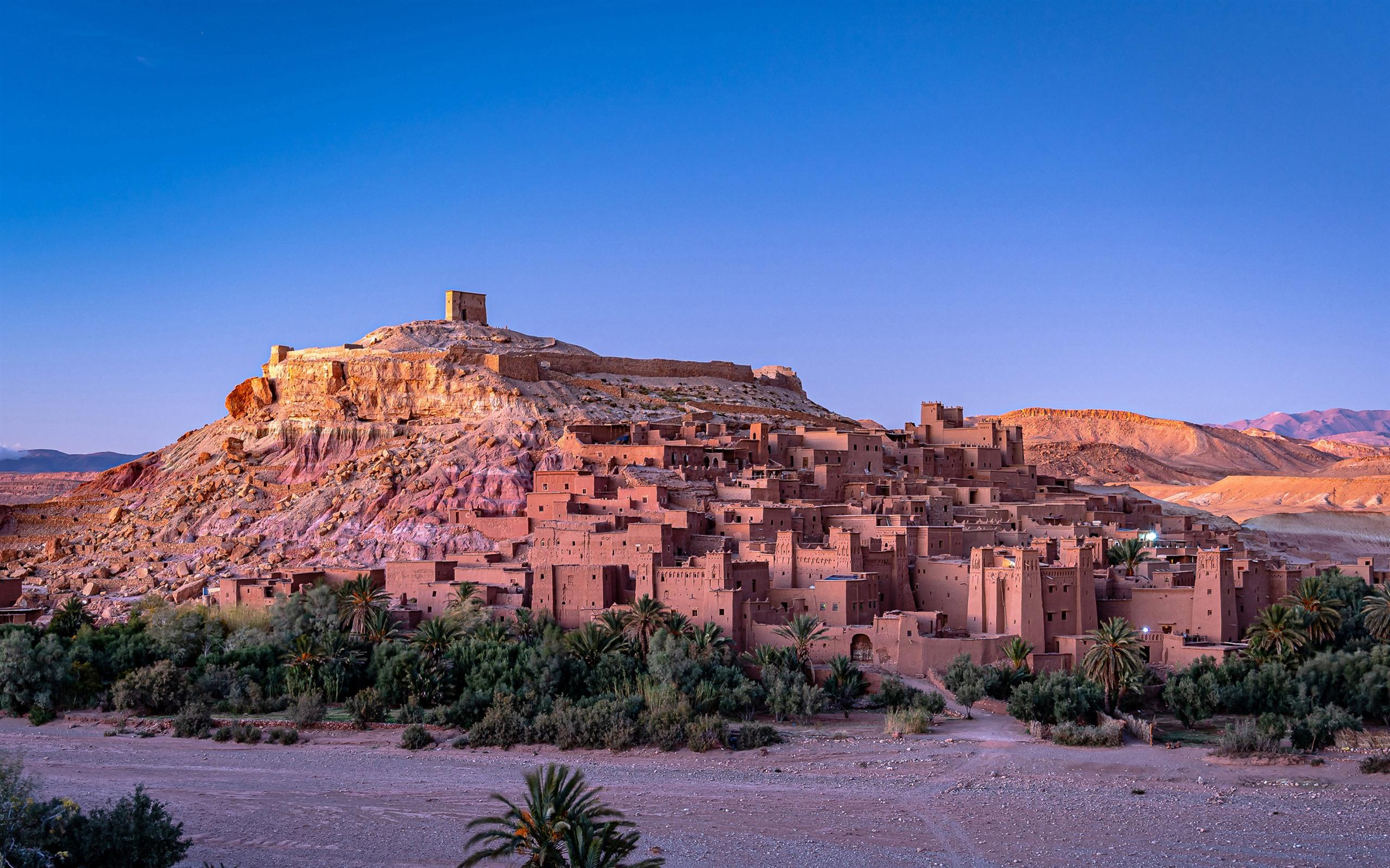 2560x1600 Wallpaper Atlas Mountains, Morocco, city background