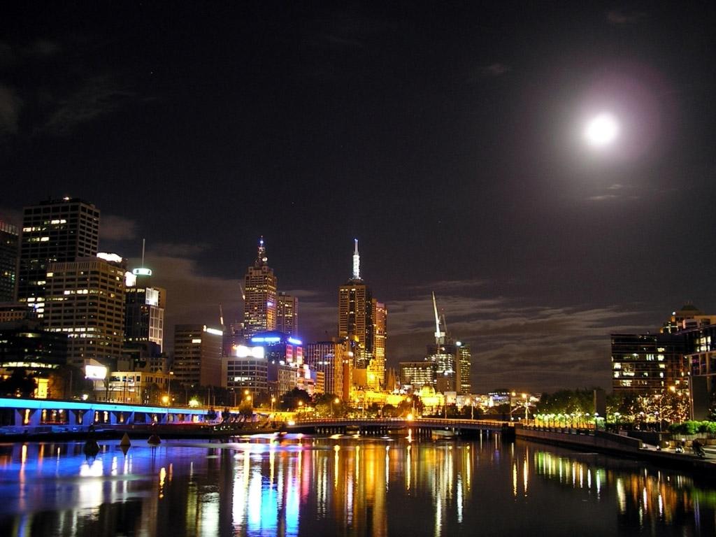 1024x768 Night In Melbourne Wallpaper
