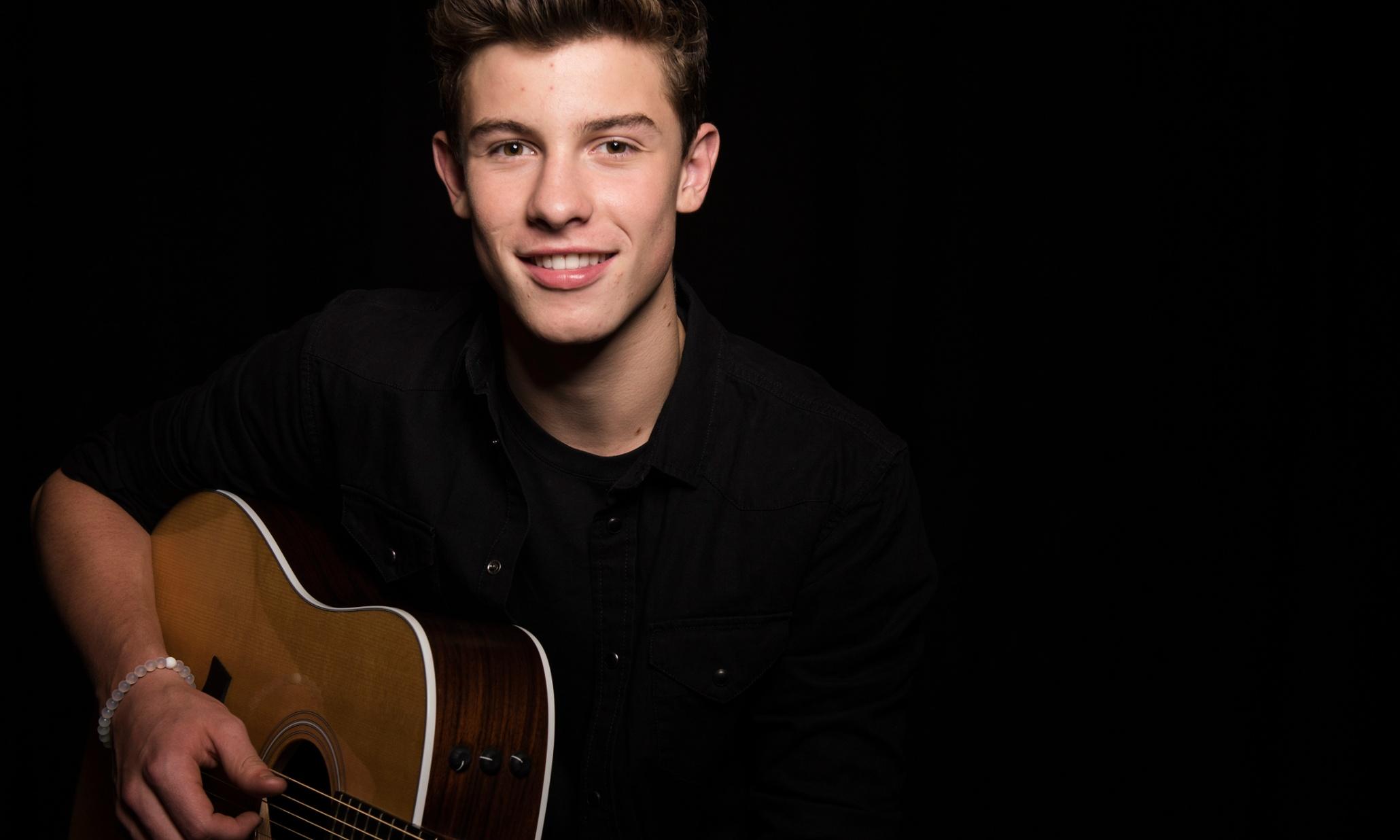 2060x1236 HD Shawn Mendes Wallpaper