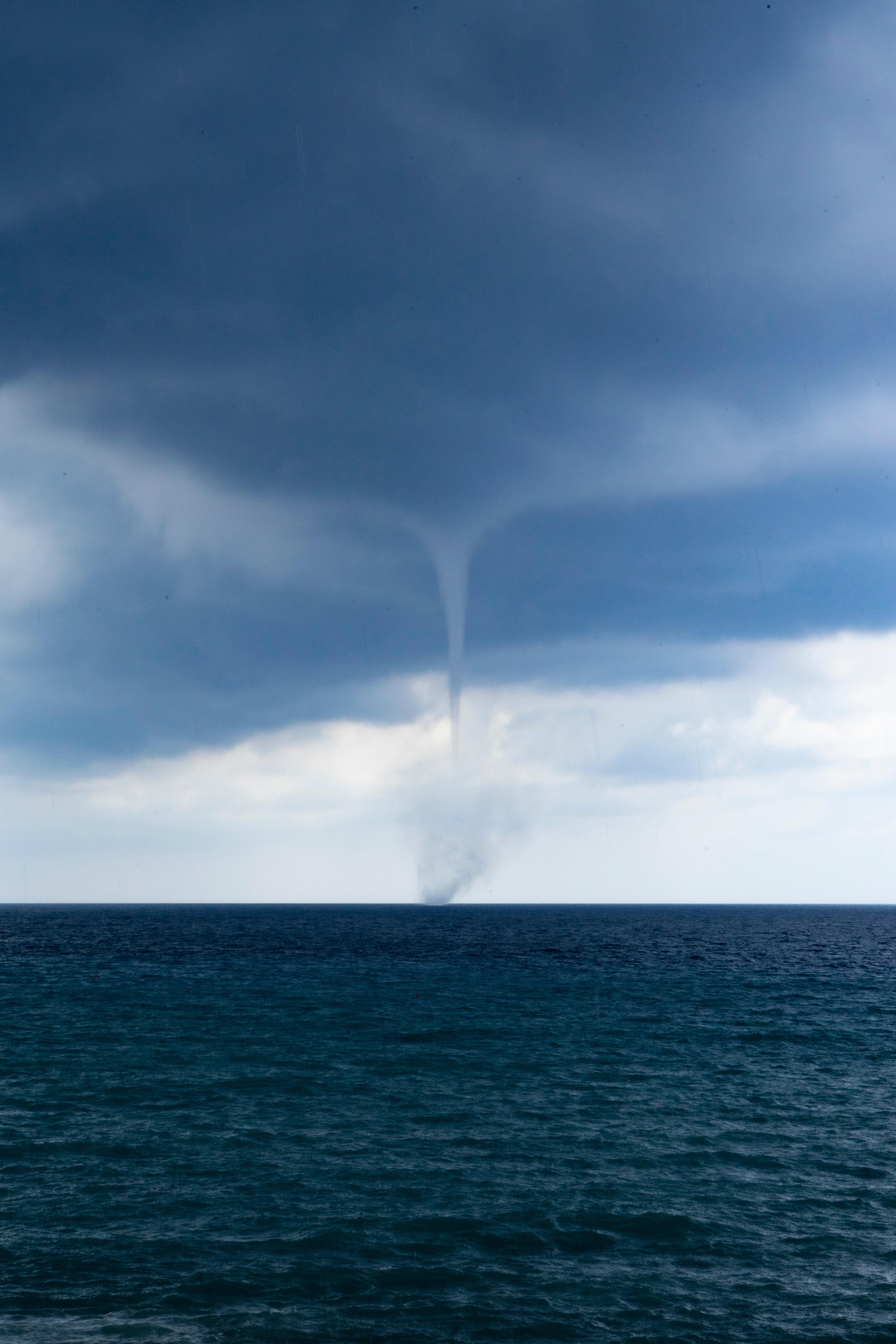 4000x6000 Best Tornado Photo · 100% Free Downloads