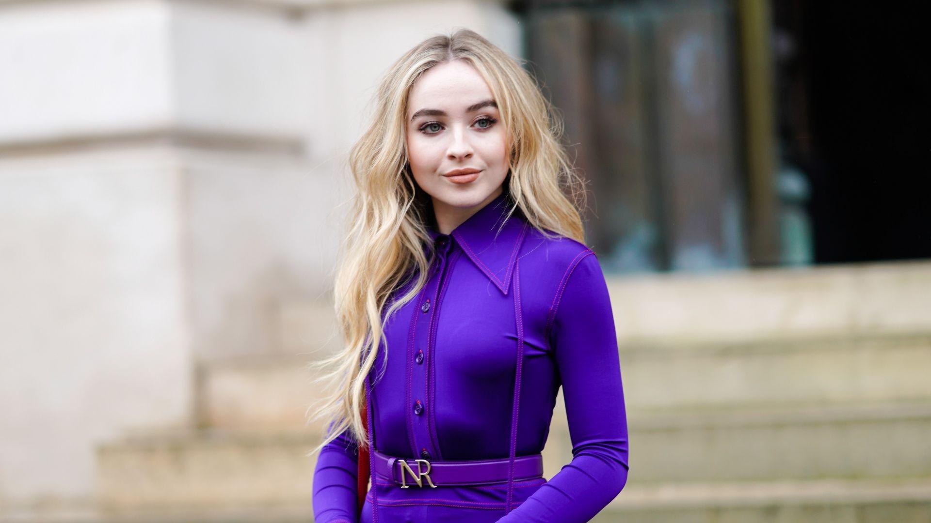1920x1080 purple dress, sabrina carpenter, fabulous wallpaper, HD image, picture, background, 163fd5