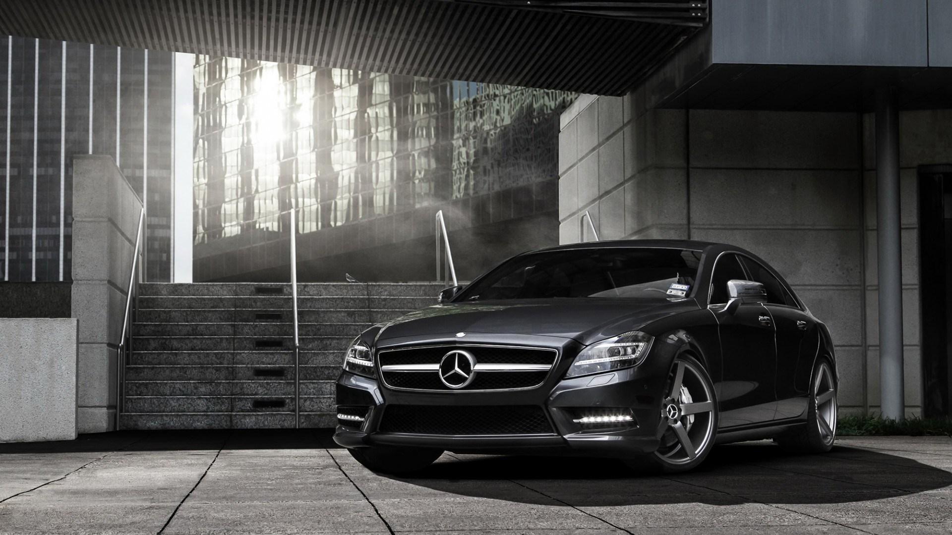 1920x1080 MERCEDES BENZ CLS IELTS WINDOW
