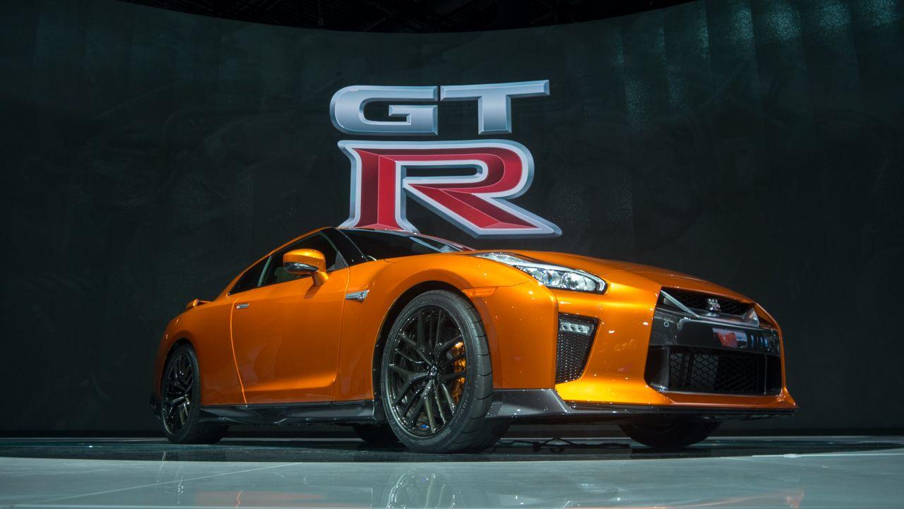 1280x721 Nissan Gtr 2017 Wallpaper
