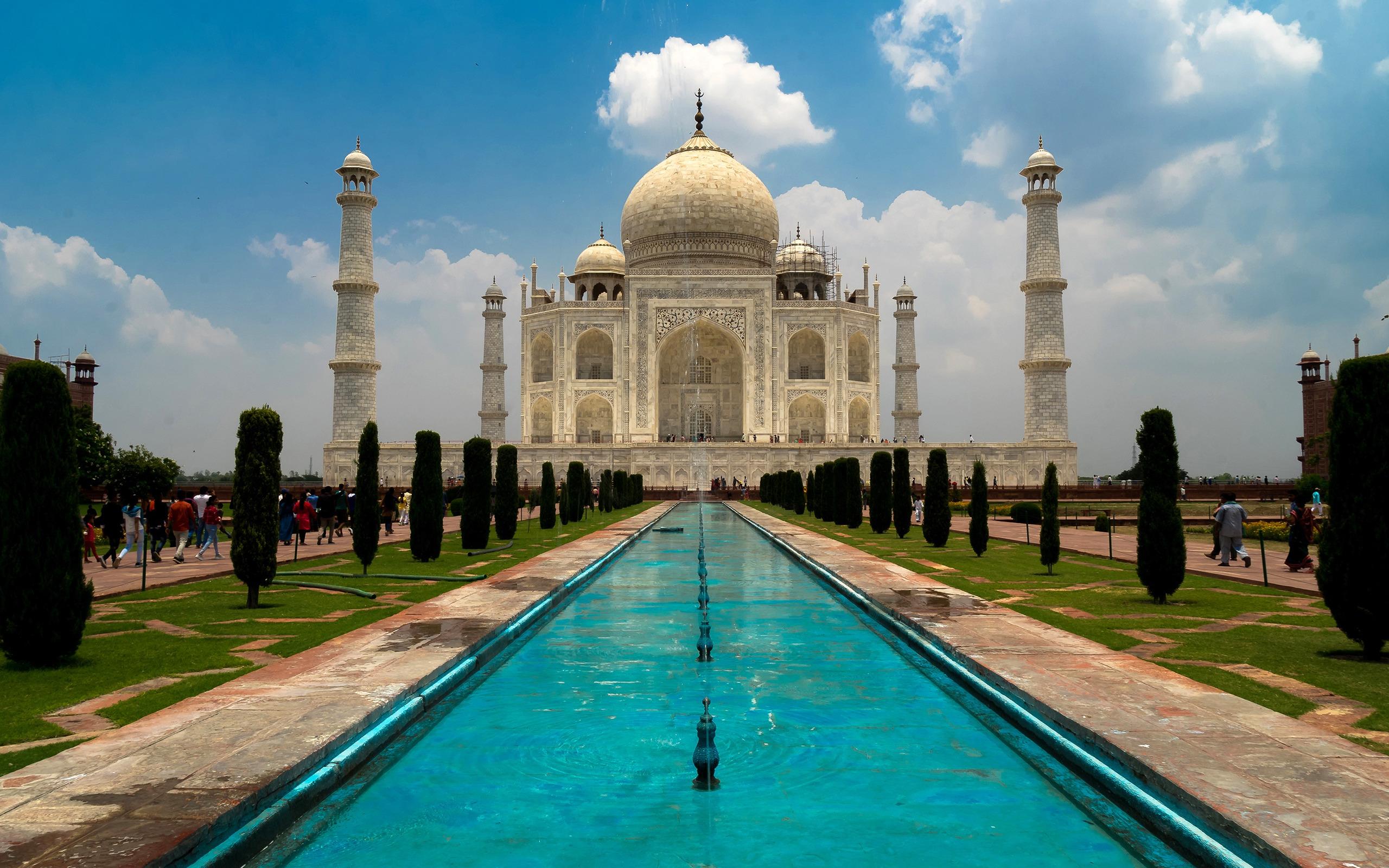2560x1600 Download wallpaper Taj Mahal, Mosque Mausoleum, Agra, Uttar Pradesh, India, fountain, landmarks of India, Mughal architecture for desktop with resolution 2560x1600. High Quality HD picture wallpaper