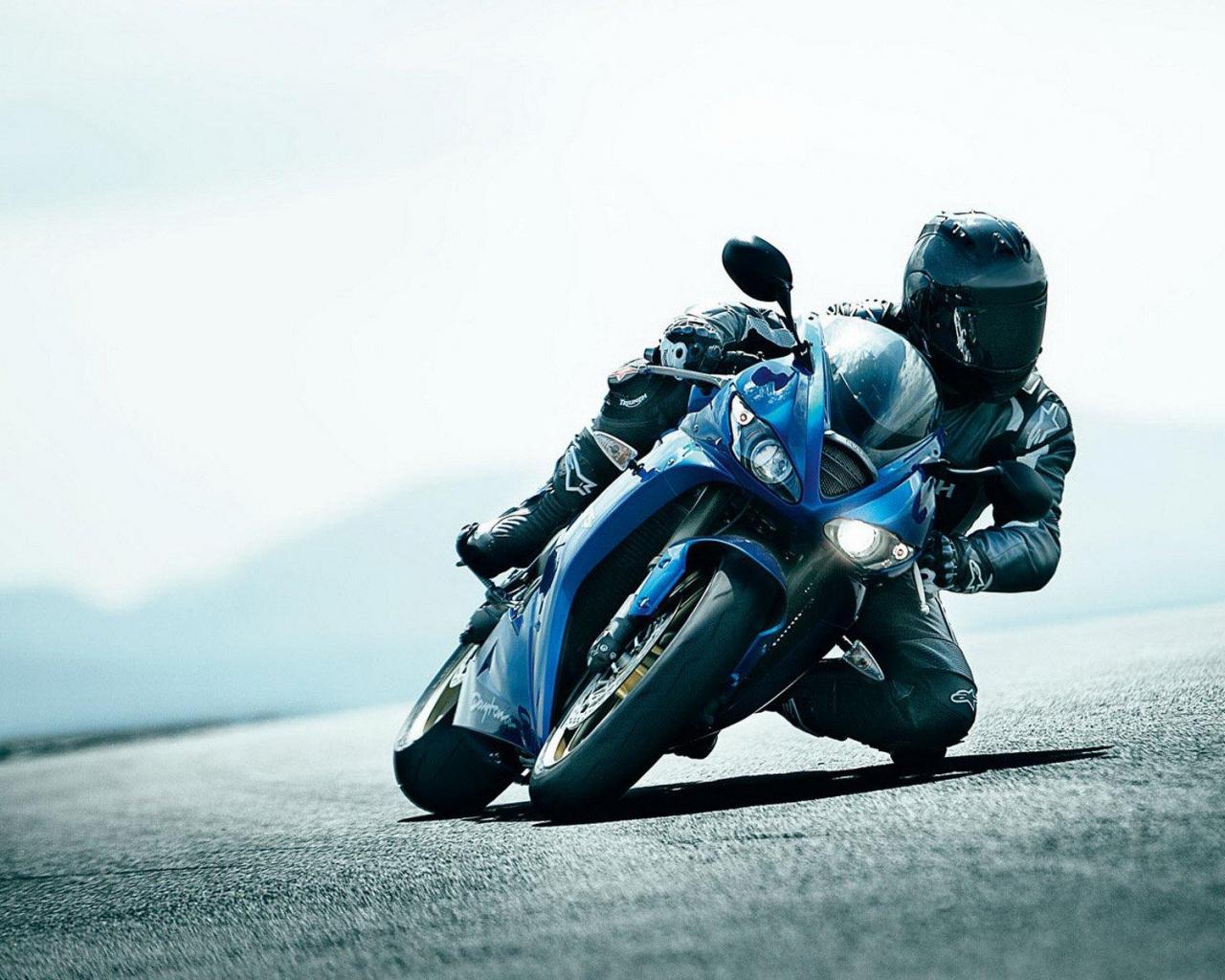 1280x1024 Free download bike wallpaper 3 [1920x1200] for your Desktop, Mobile & Tablet. Explore Free Motorcycle Wallpaper. Harley Davidson Wallpaper, Cool Motorcycle Wallpaper, Motorcycle Wallpaper