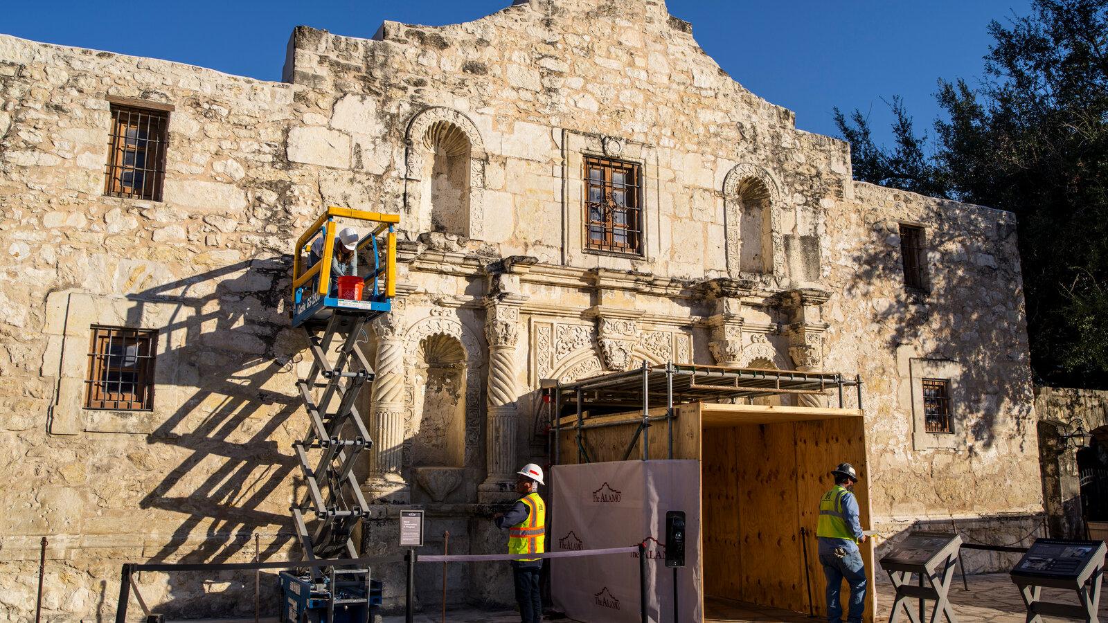 1600x900 Burial Ground Under the Alamo Stirs a Texas Feud