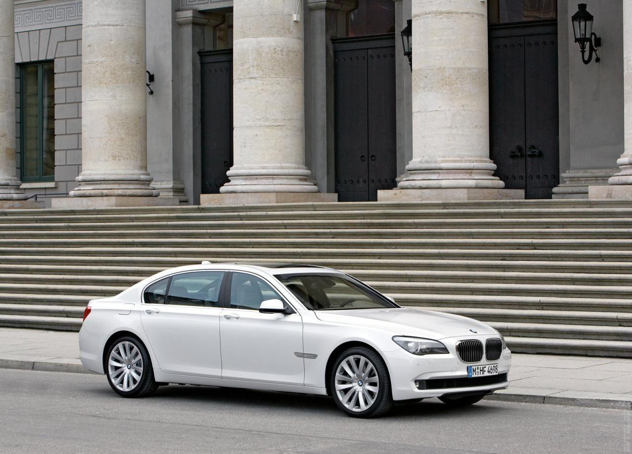 Bmw 760 Wallpapers - Top Free Bmw 760 Backgrounds - WallpaperAccess