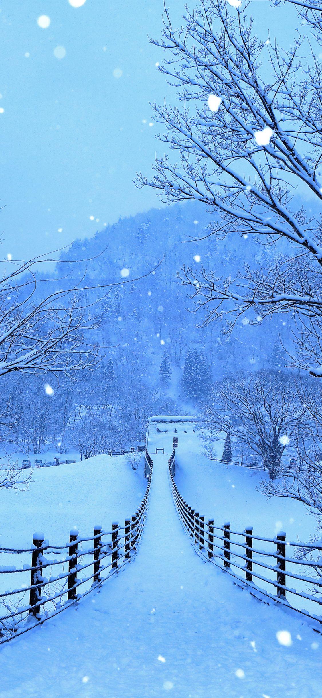 1125x2436 Japan Winter Wallpaper