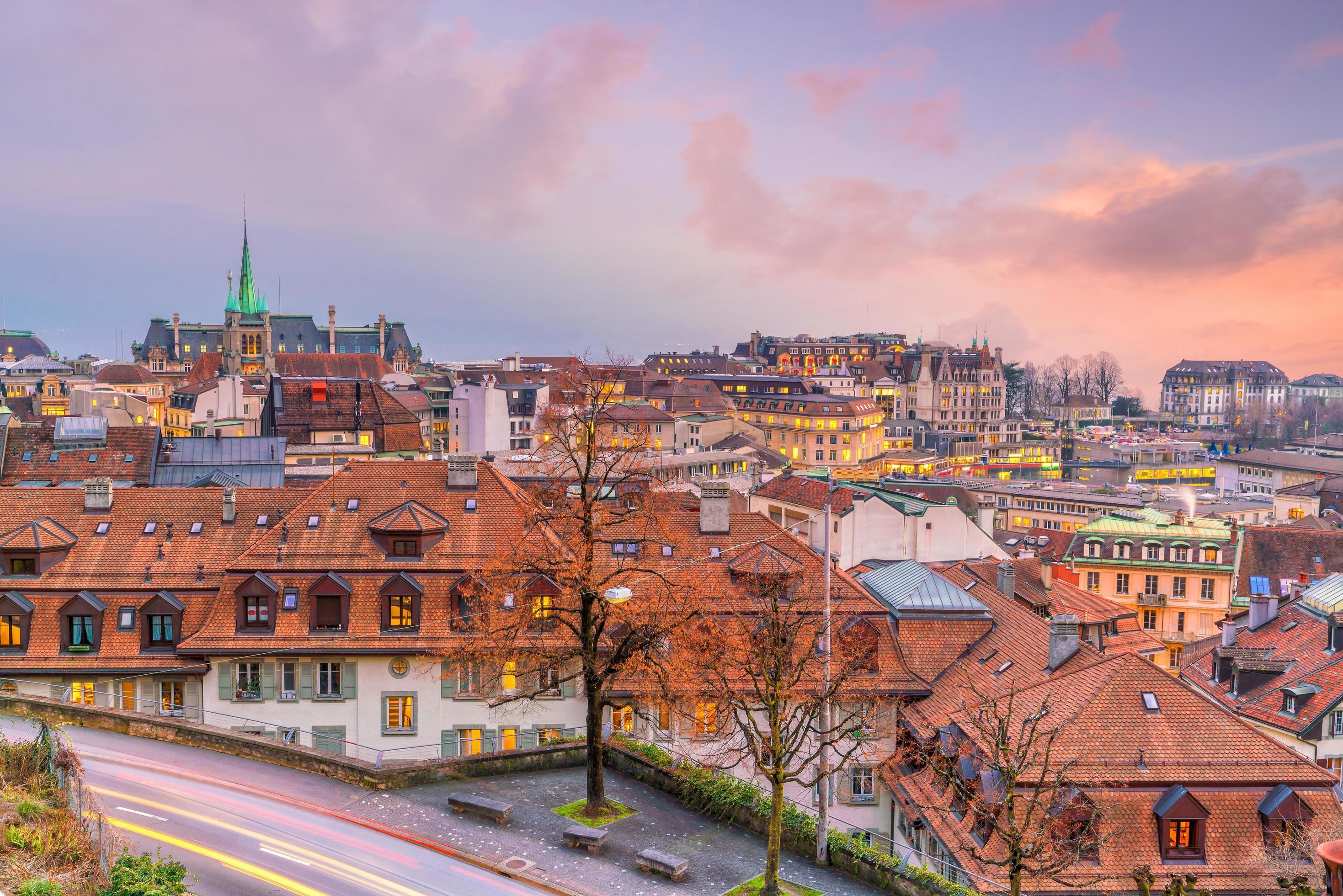 2938x1960 Downtown Lausanne city skyline in Switzerland