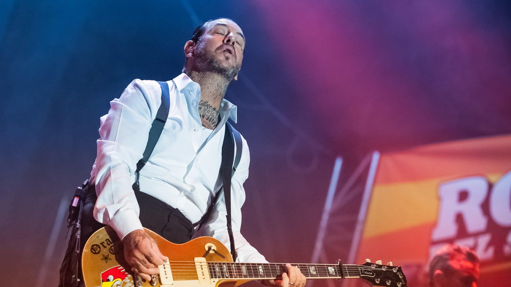 Mike Ness Wallpapers Top Free Mike Ness Backgrounds WallpaperAccess