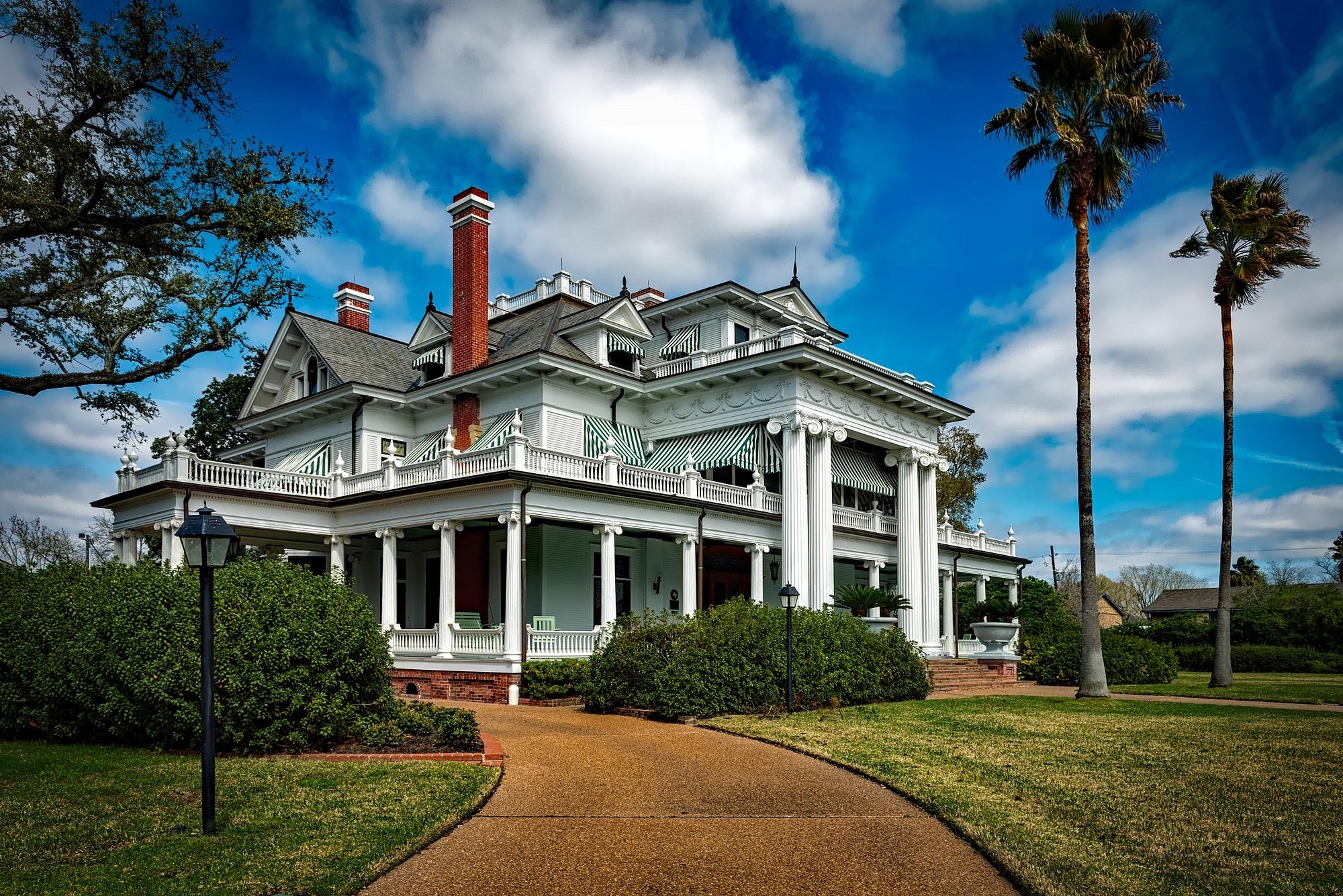 2000x1335 Luxury House Photo, Download The BEST Free Luxury House & HD Image