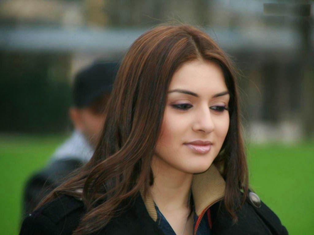 1024x768 Gossips And HD Wallpaper Of Hansika Motwani