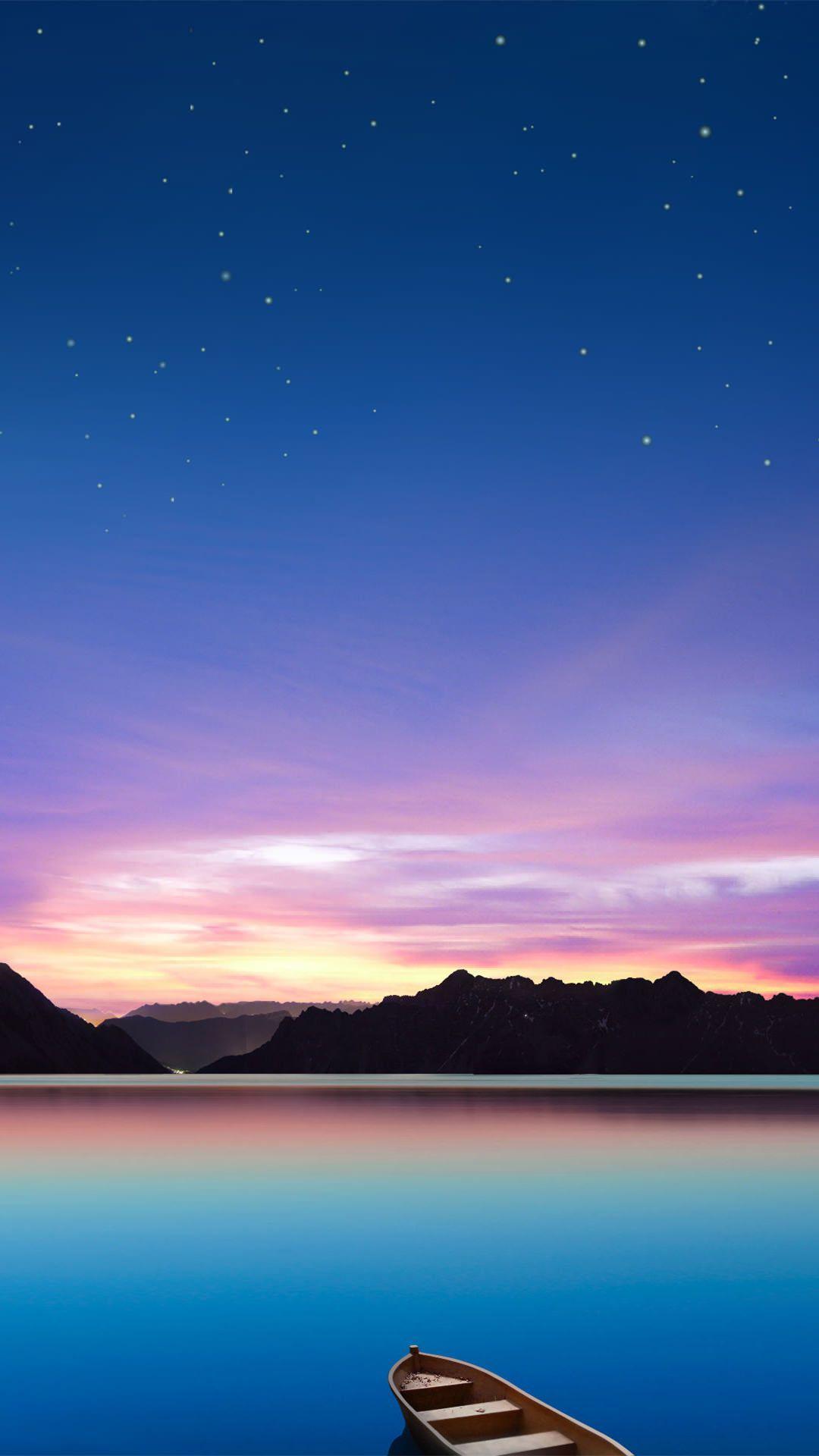 Sharp HD Sunset Wallpapers sẽ làm bạn say đắm với vẻ đẹp hoàng hôn tuyệt vời. Tất cả những gì bạn cần là một chiếc điện thoại và truy cập vào các hình nền này, để bạn cảm thấy như mình đang được đắm mình trong không gian vô cùng huyền ảo.