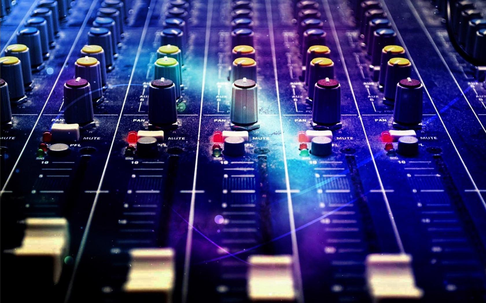 1680x1050 Sound Mixing Consoles Techno Consoles Blue Wallpaper:1680x1050