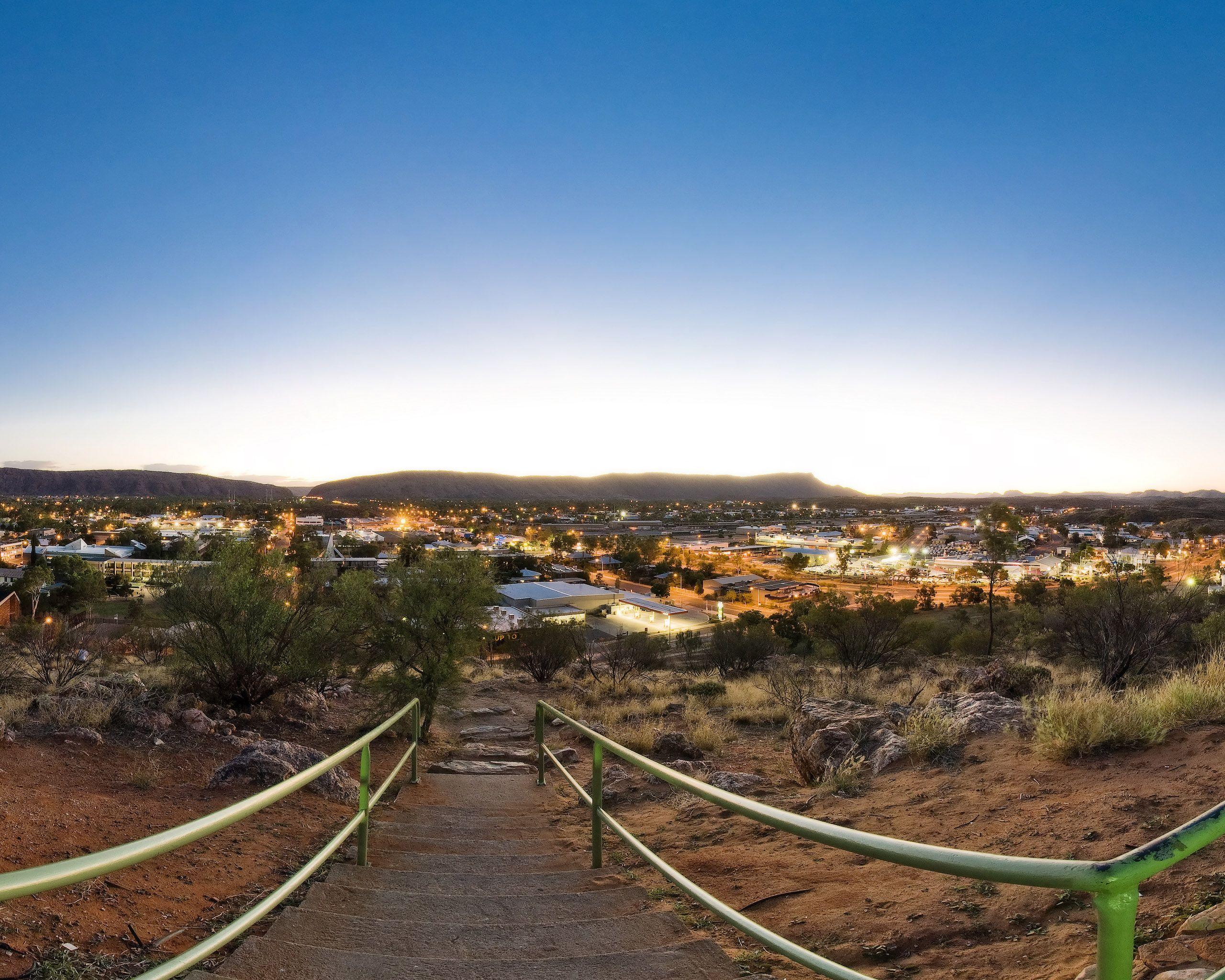 2560x2048 Free download Known places Anzac Hill Alice Springs desktop wallpaper nr 53401 [2560x2048] for your Desktop, Mobile & Tablet. Explore Springs Wallpaper. Early Spring Wallpaper, Spring Wallpaper Image, Free