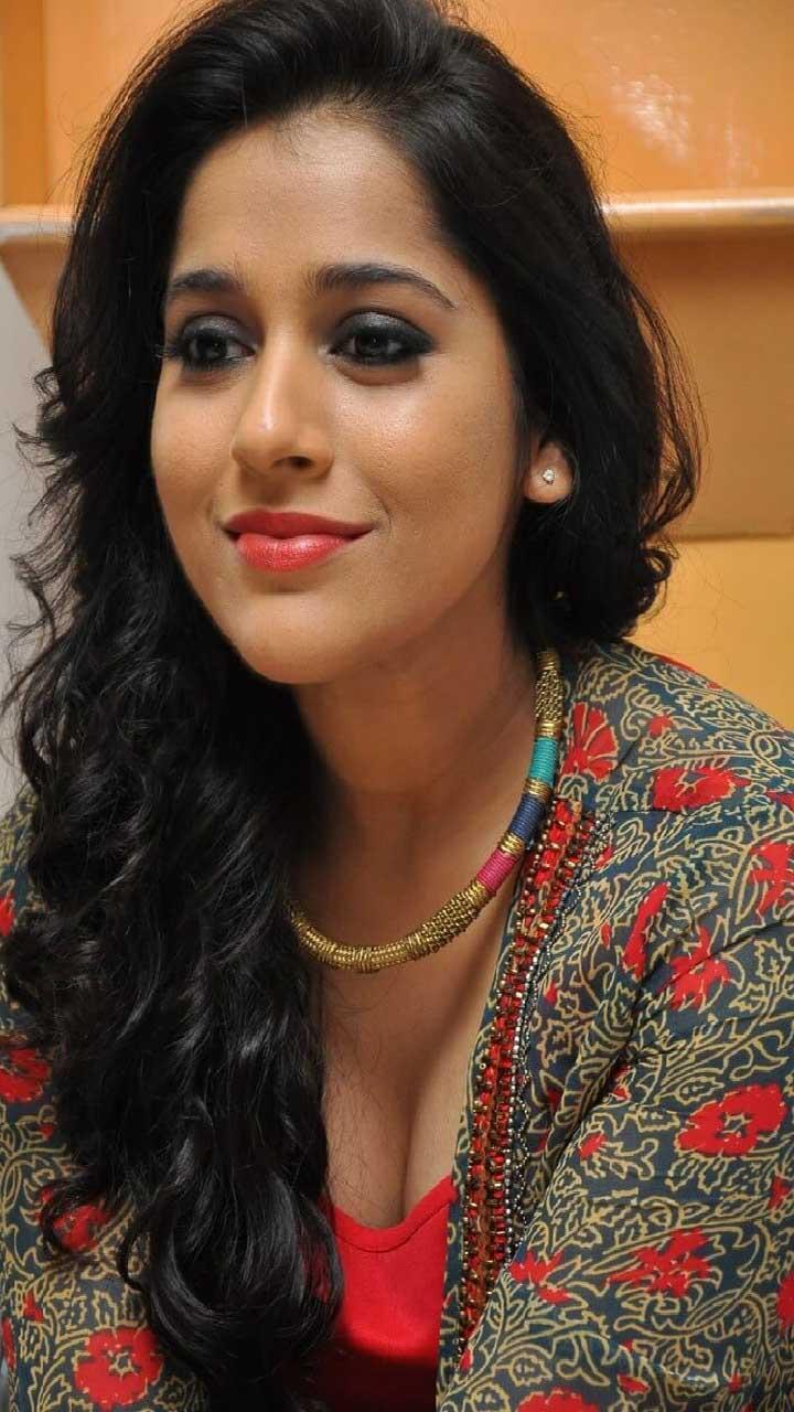 720x1280 Rashmi Gautam Wallpaper for Android