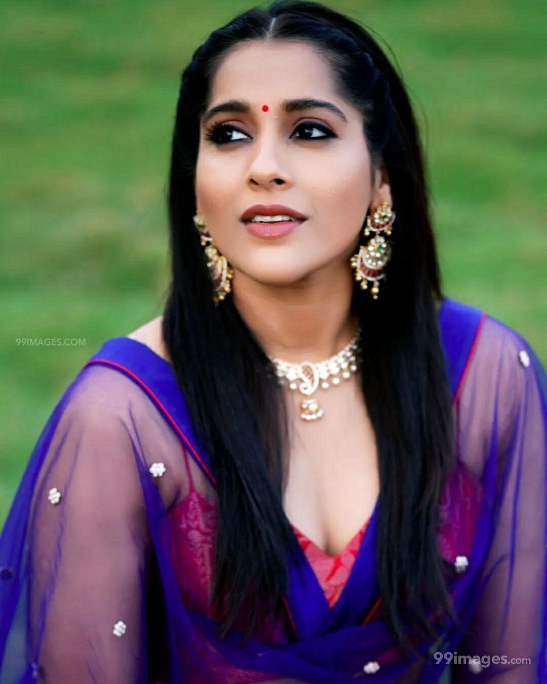 1080x1351 Rashmi Gautam HD Wallpaper (Desktop Background / Android / iPhone) (1080p, 4k) (1080x1351) (2022)
