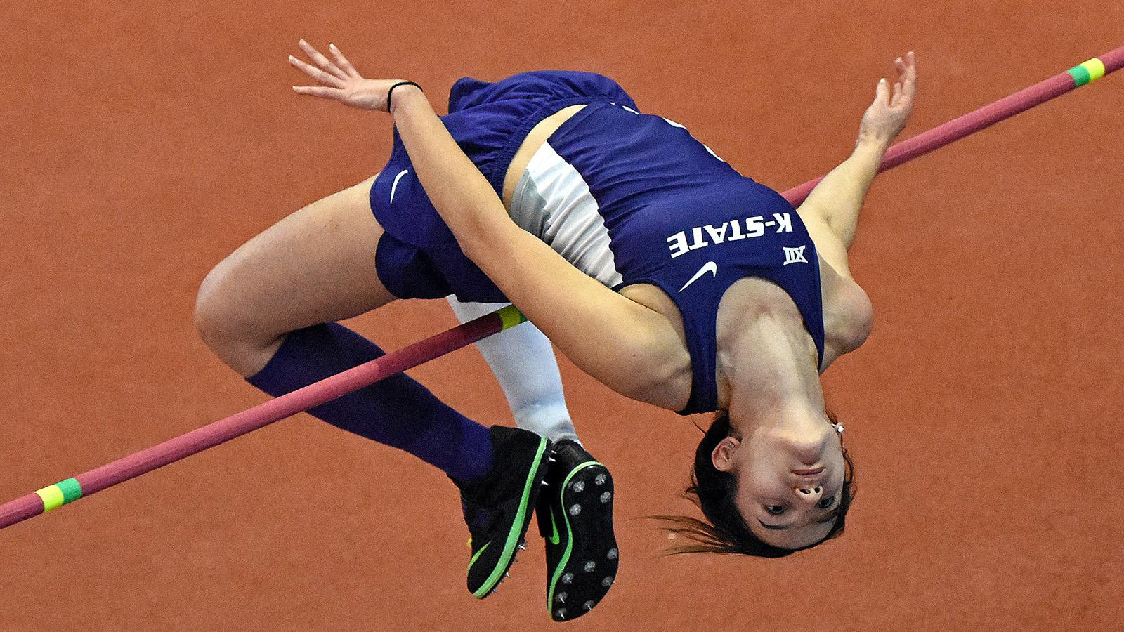 High Jump Wallpapers - Top Free High Jump Backgrounds - WallpaperAccess