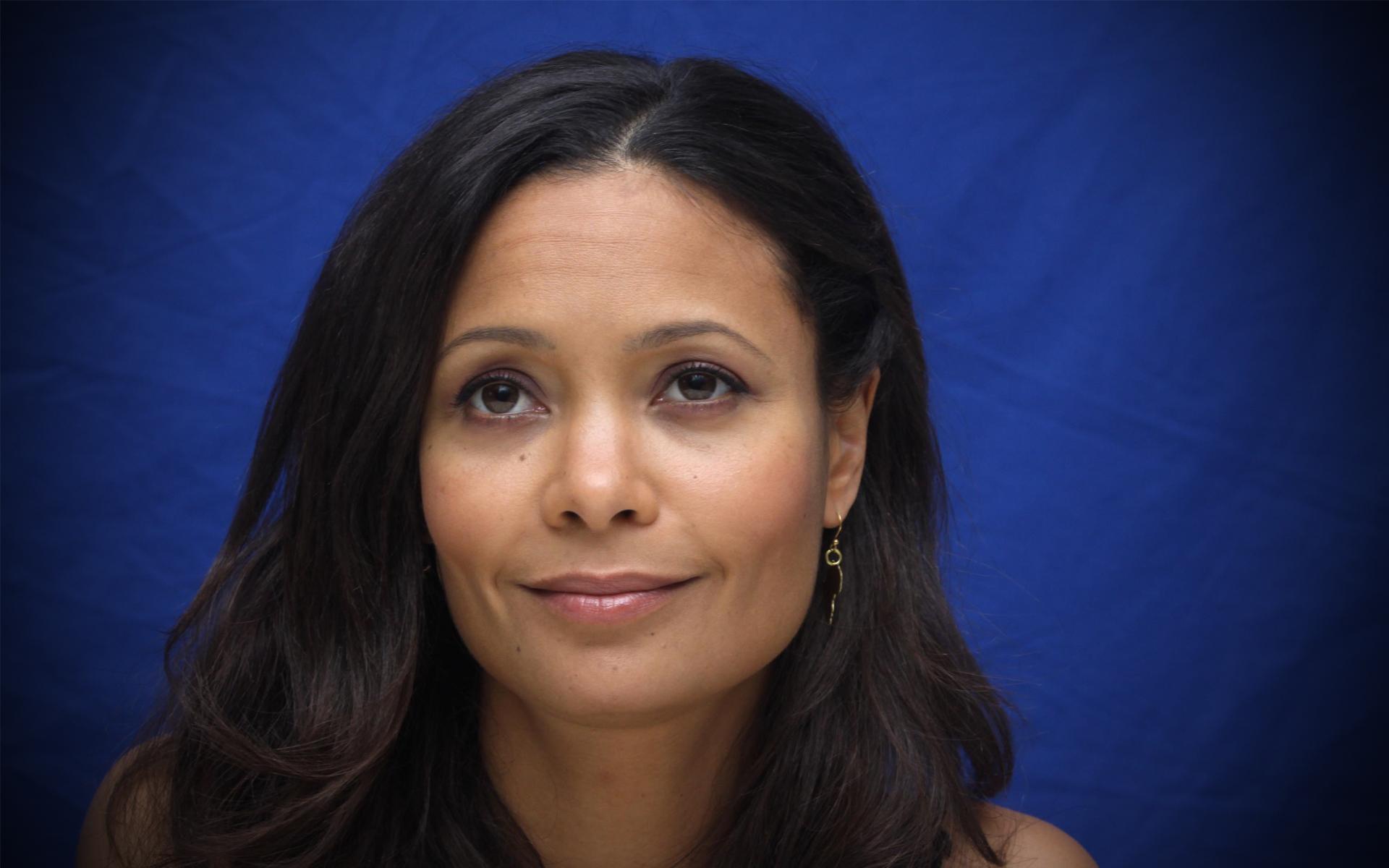 1920x1200 HD Thandie Newton Wallpaper