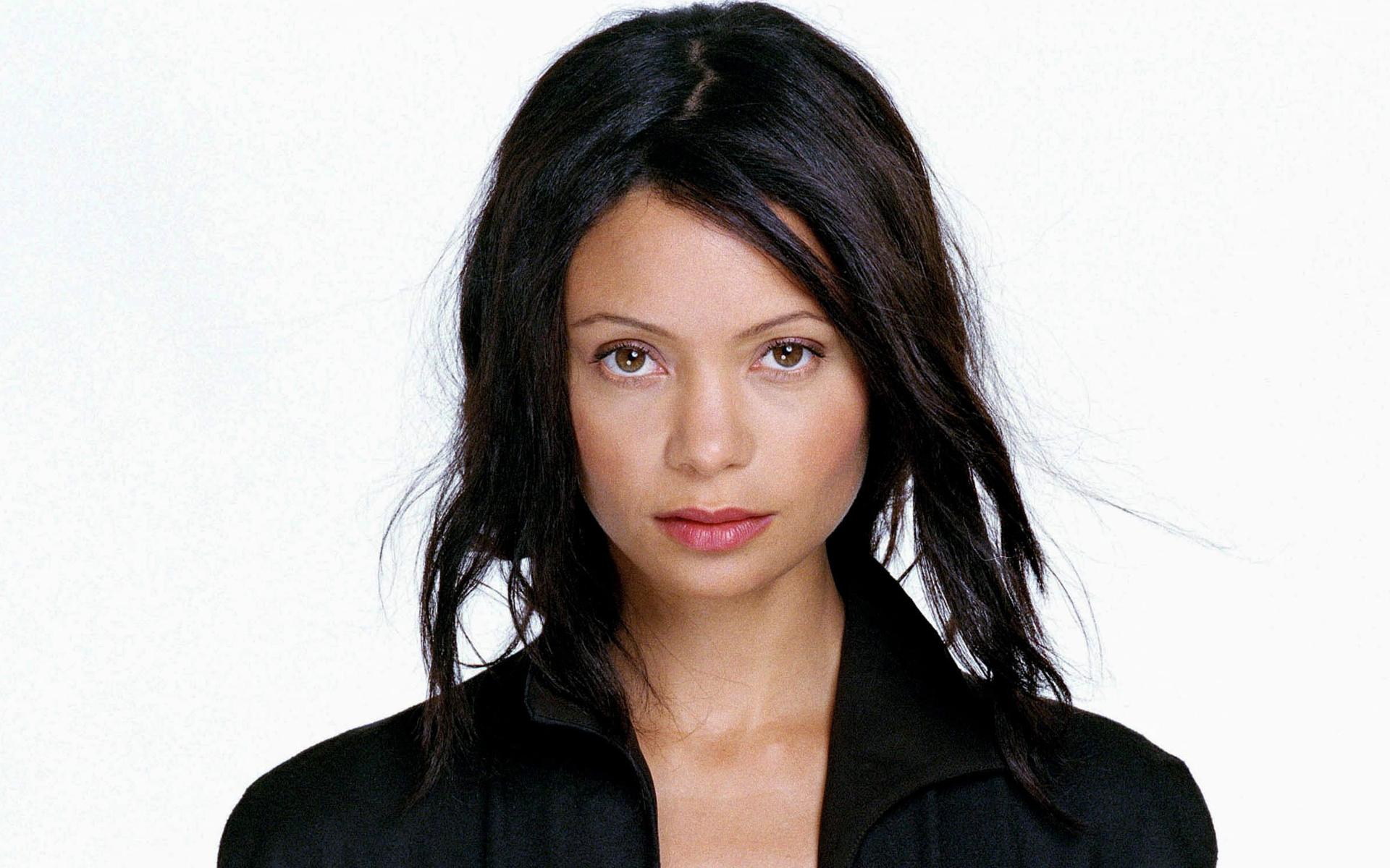 1920x1200 Download wallpaper Thandie Newton, portrait, brunette, english actress, black jacket for desktop with resolution 1920x1200. High Quality HD picture wallpaper
