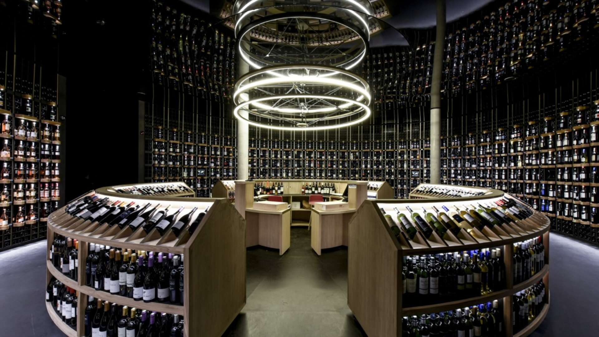 1920x1080 Wine in the city. Bordeaux Tourism & Conventions