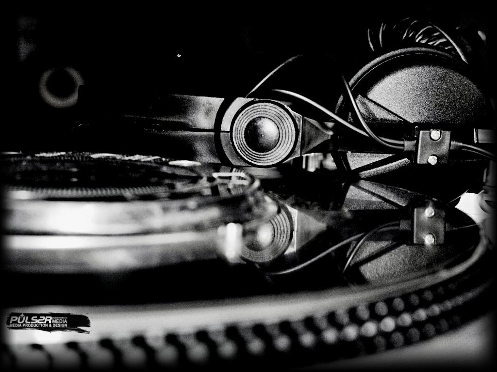 1024x768 Free download wallpaper HD de musica taringa wallpaper dj wallpaper dj black [1024x768] for your Desktop, Mobile & Tablet. Explore Dj Background. Dj Wallpaper, Dj Background, HD Dj Wallpaper