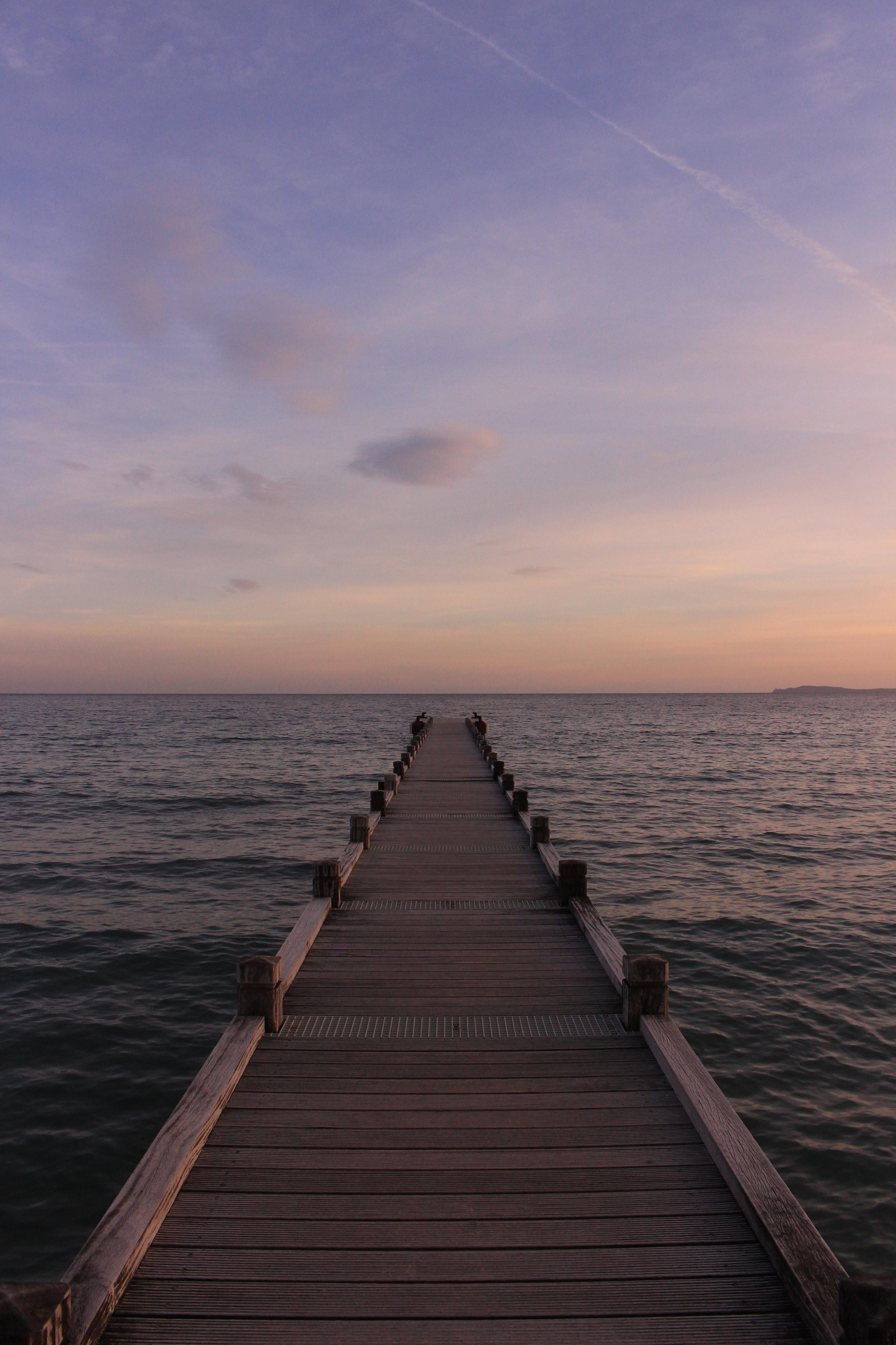 3456x5184 Brown Wooden Dock on Body of Water · Free