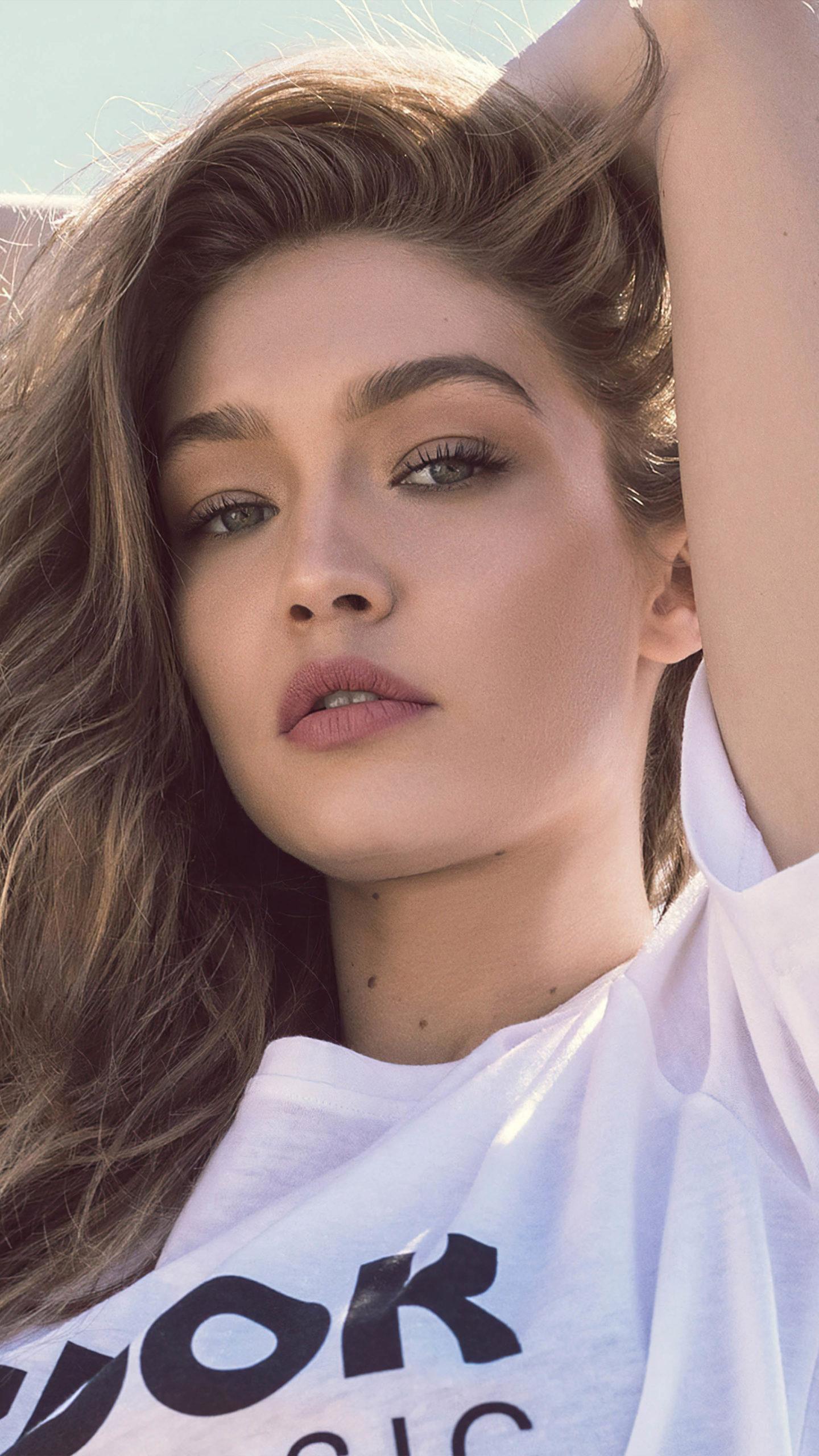 1440x2560 Beautiful Gigi Hadid 2020 4K Ultra HD Mobile Wallpaper