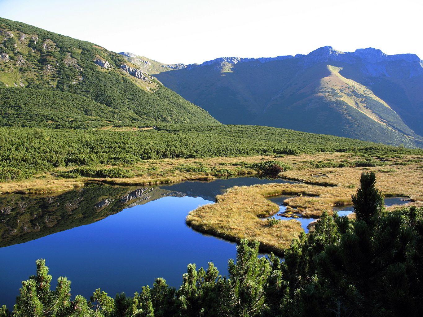 1365x1024 Slovakia wallpaper picture download