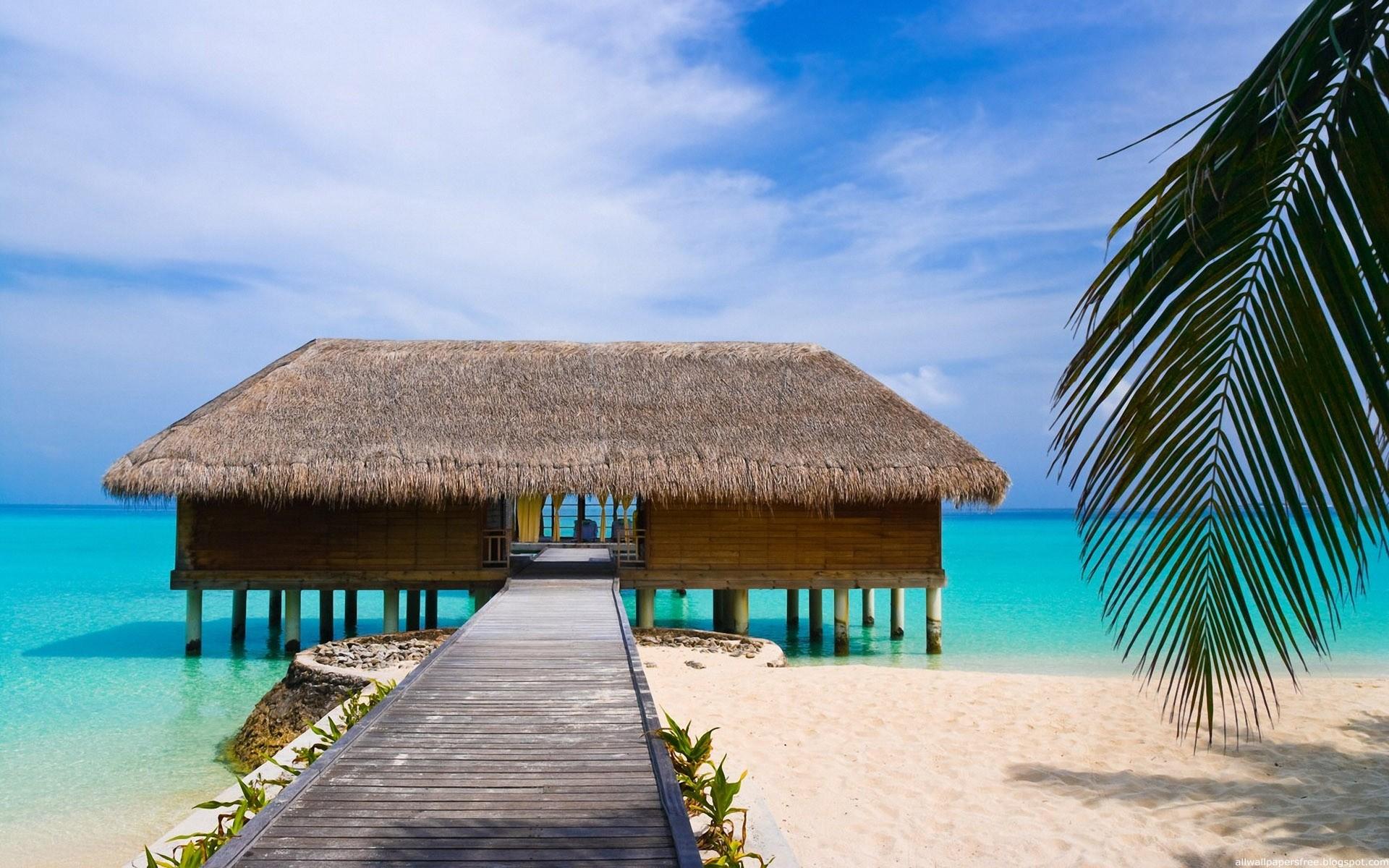1920x1200 House on Beach wallpaperx1200
