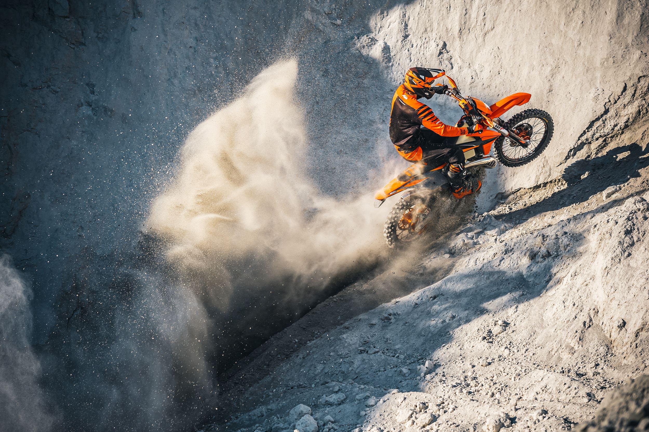 2500x1667 KTM'S 2021 EXC RANGE REACHES NEW HEIGHTS OF ENDURO PERFORMANCE