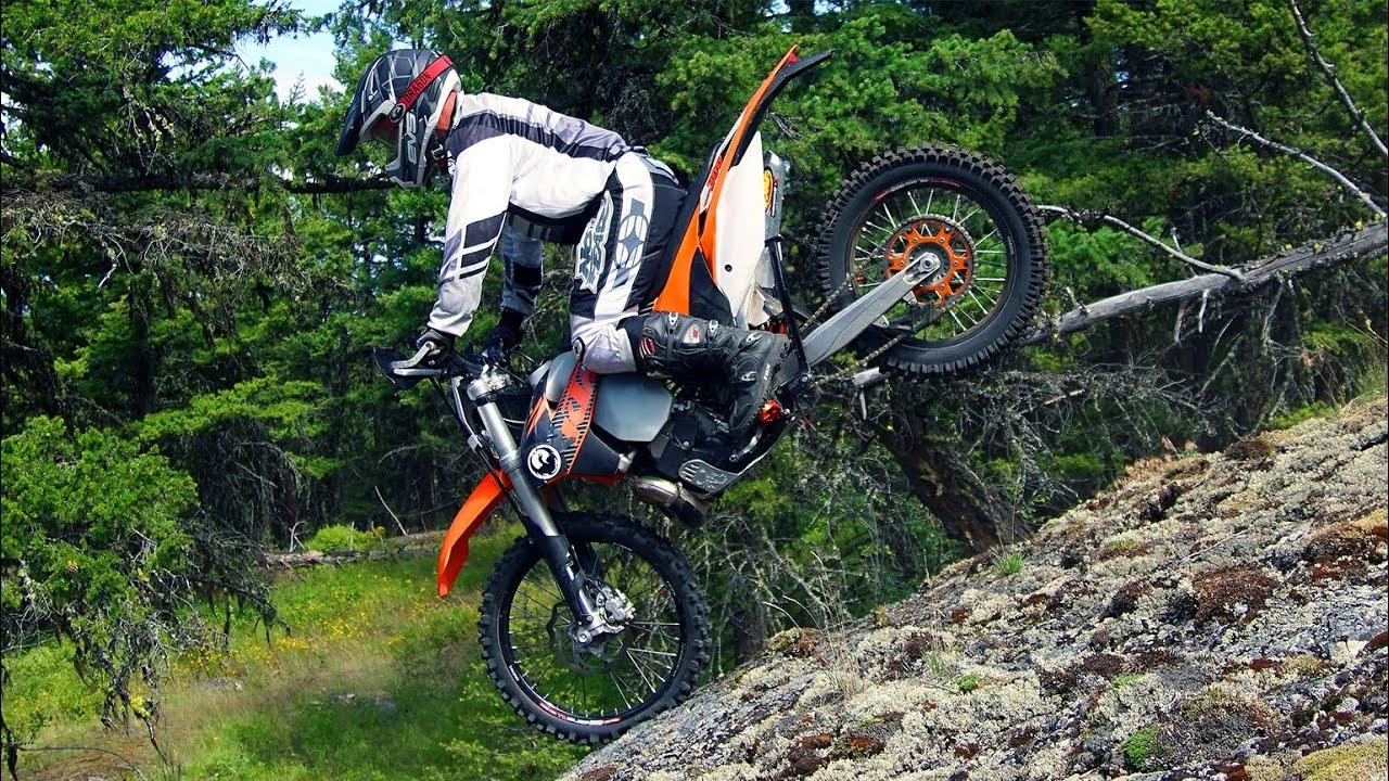 1280x720 Enduro On A KTM 300 XCW Freeriding A KTM 300EXC